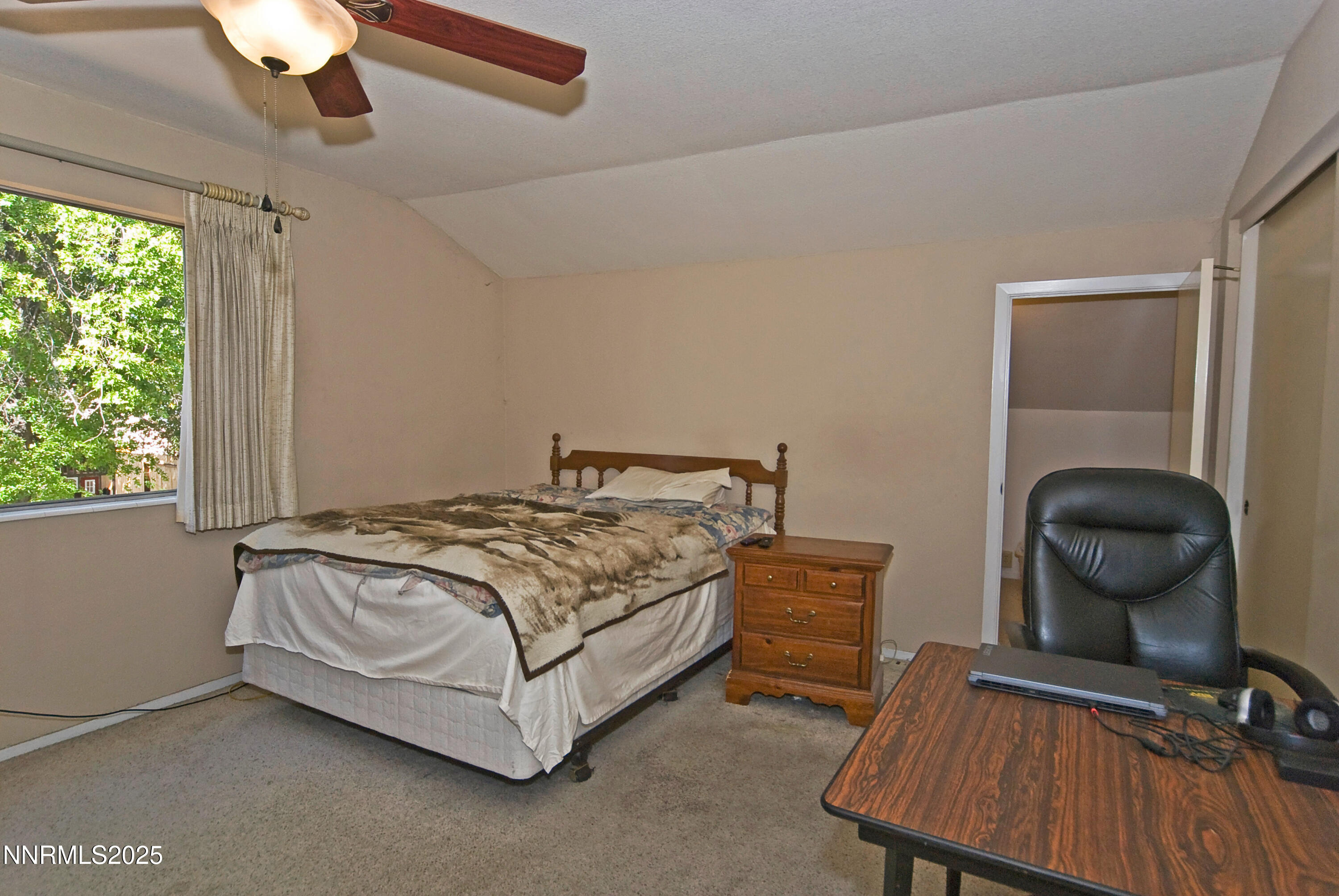 4875 Golden Springs Drive