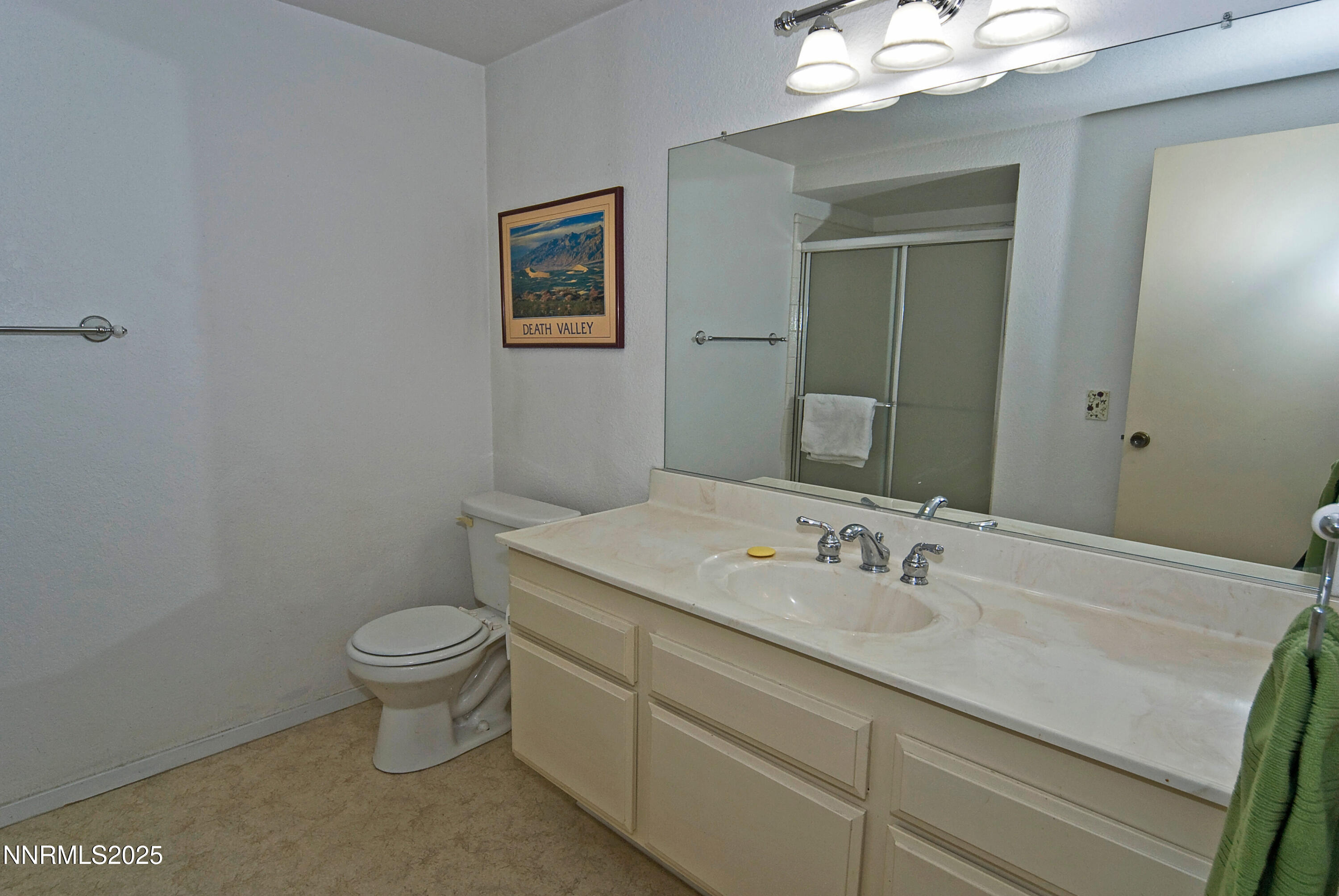 4875 Golden Springs Drive