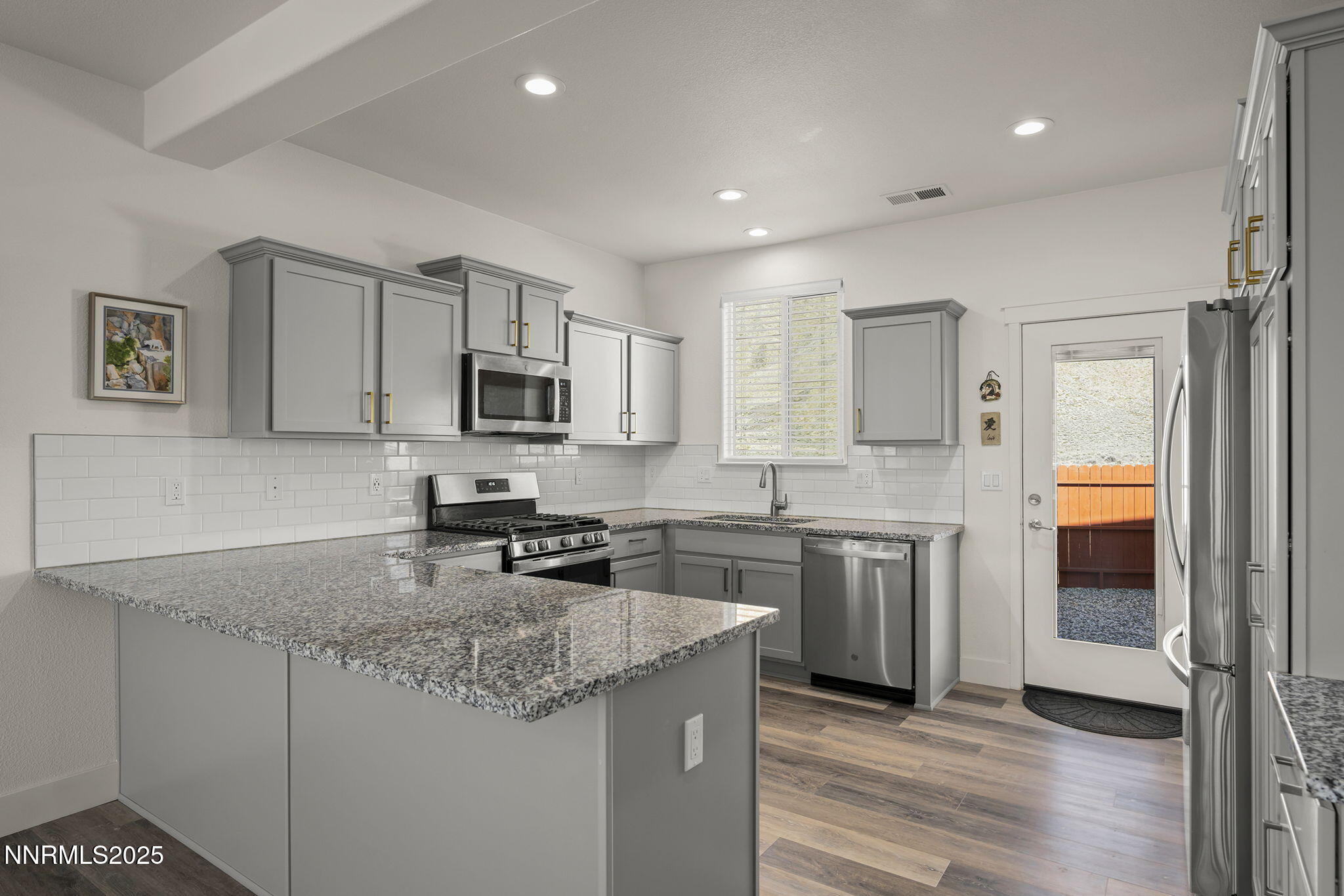 1075 W Slab Cliffs Court