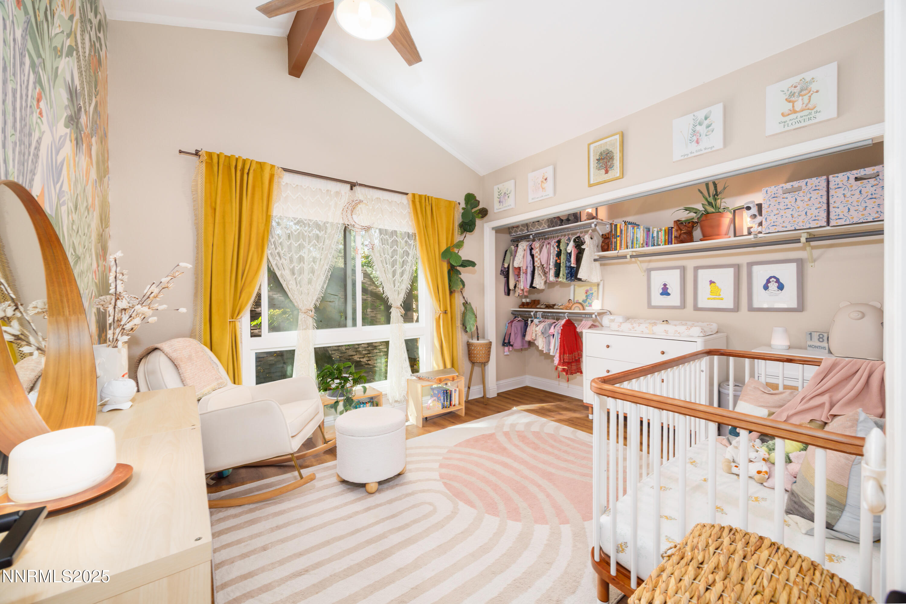 676 W Riverview Circle