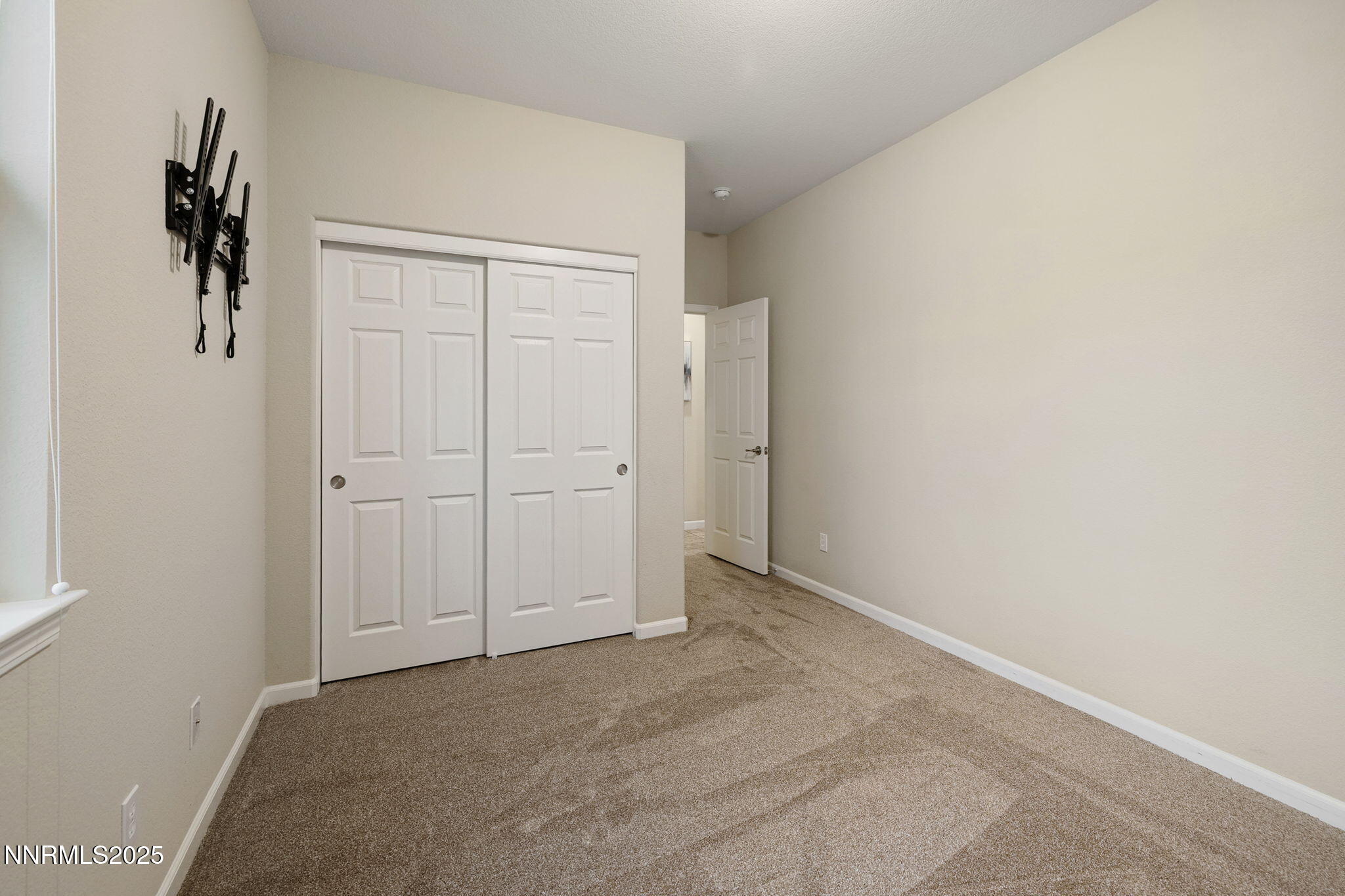 10777 Grayslake Drive