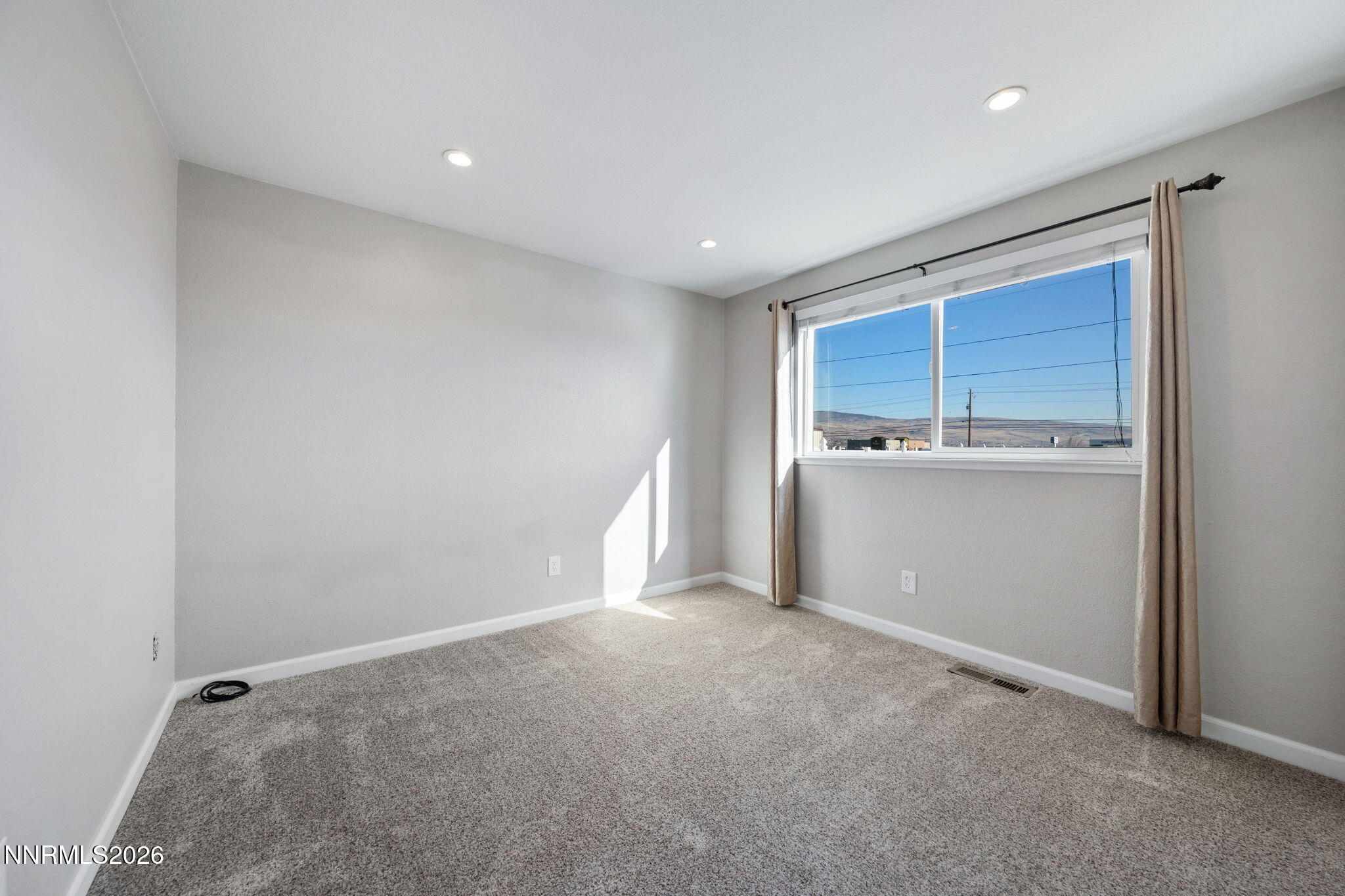 32 S Patterson Place