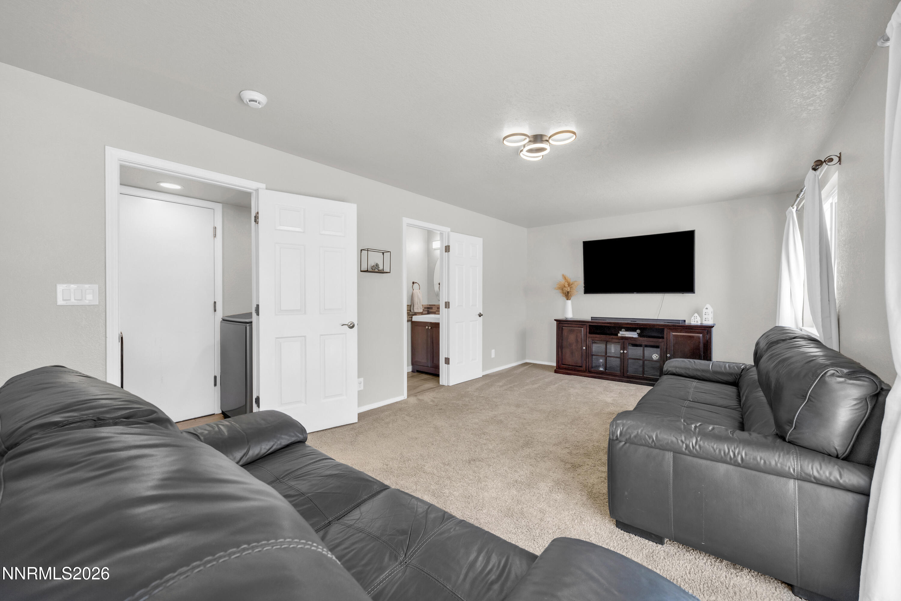 7275 Lindsey Lane