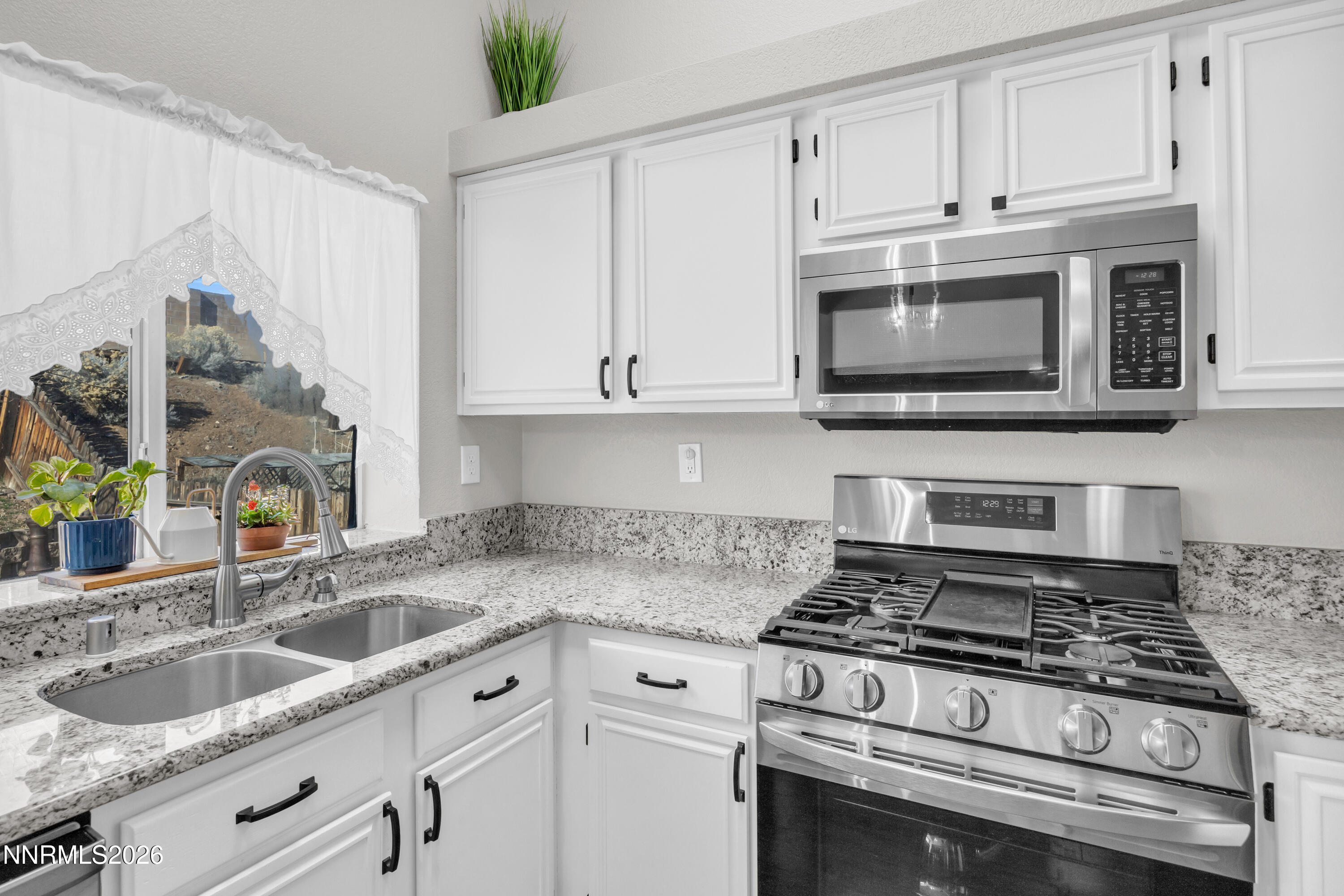 7275 Lindsey Lane