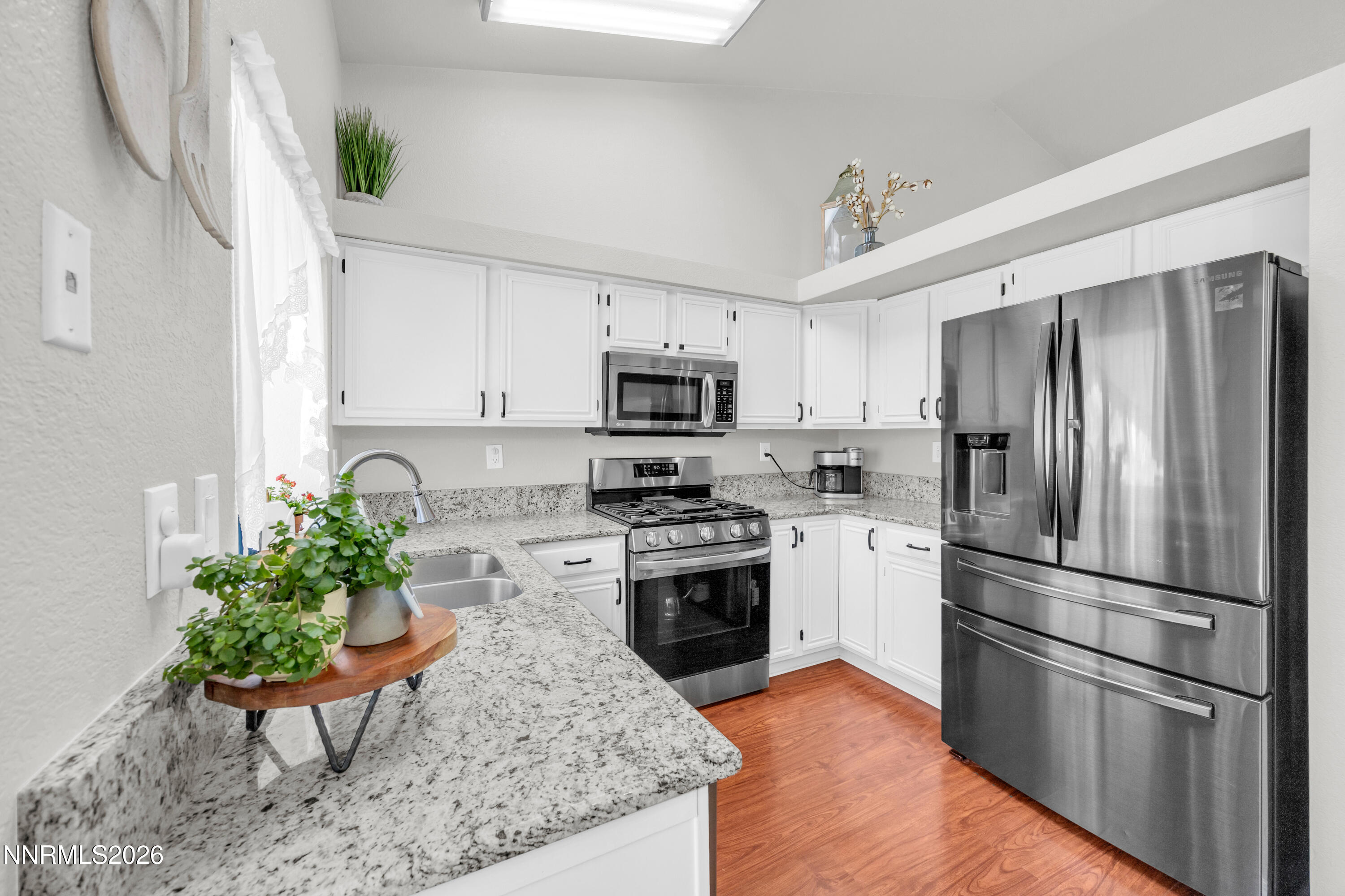 7275 Lindsey Lane