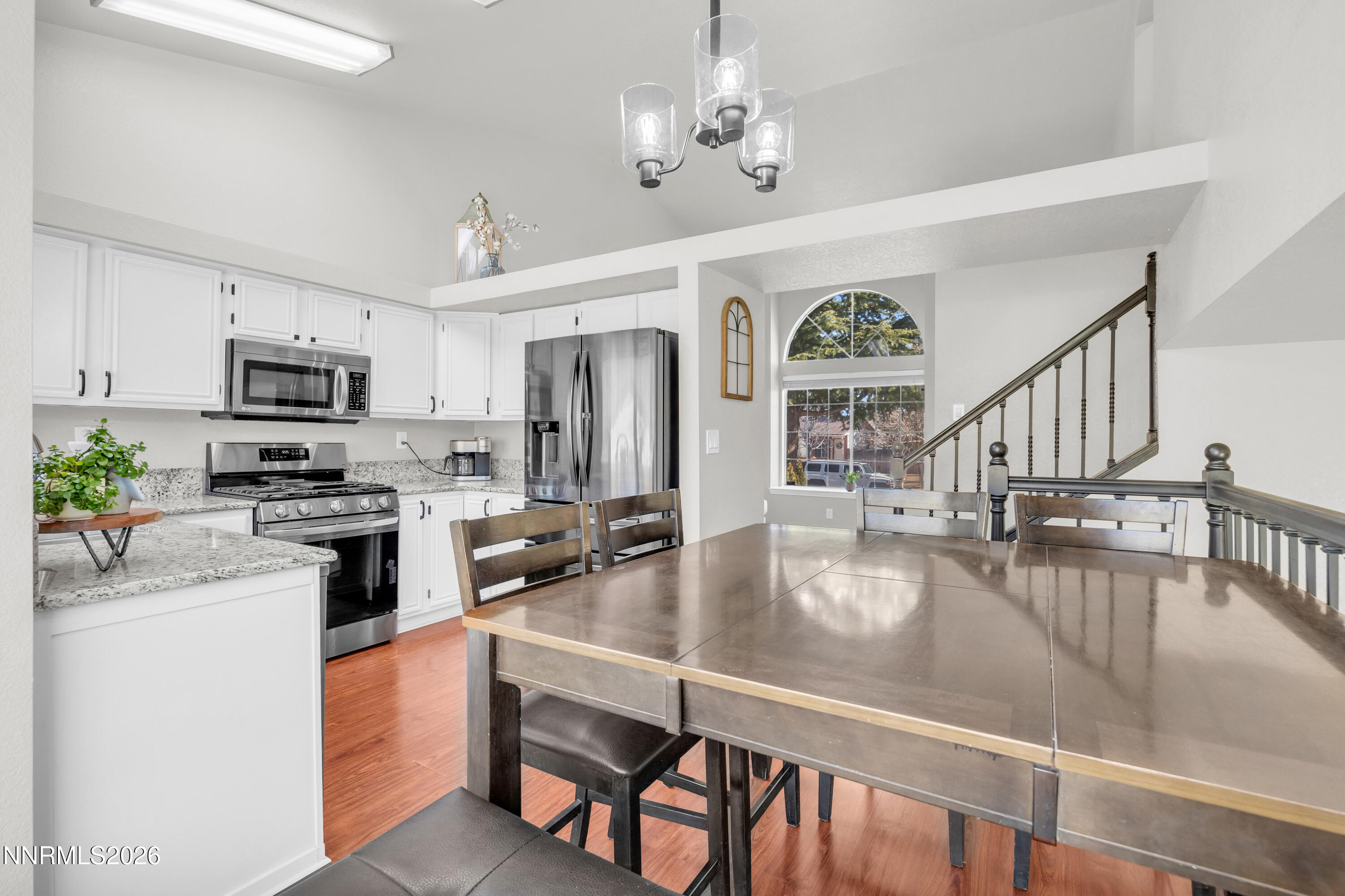 7275 Lindsey Lane