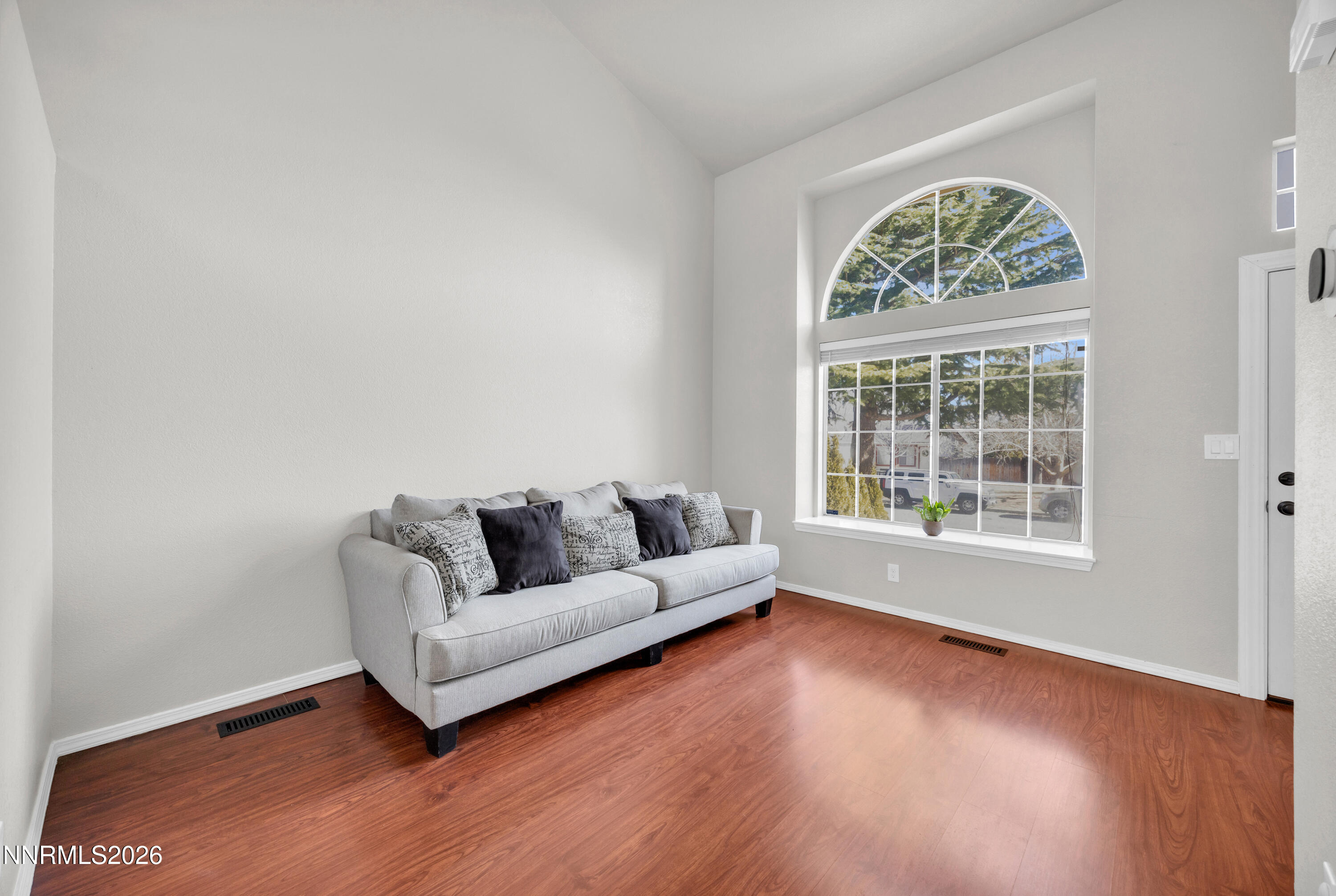 7275 Lindsey Lane