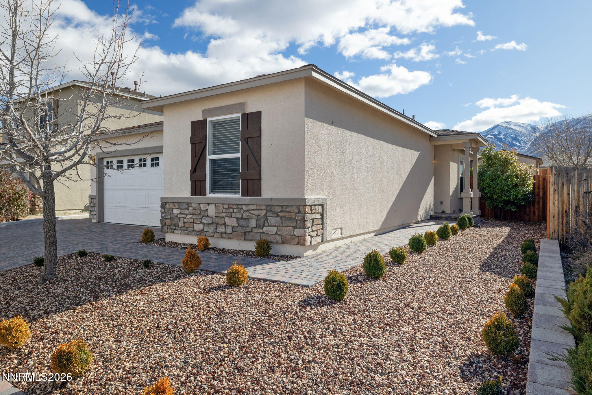 8925 Silverkist Drive