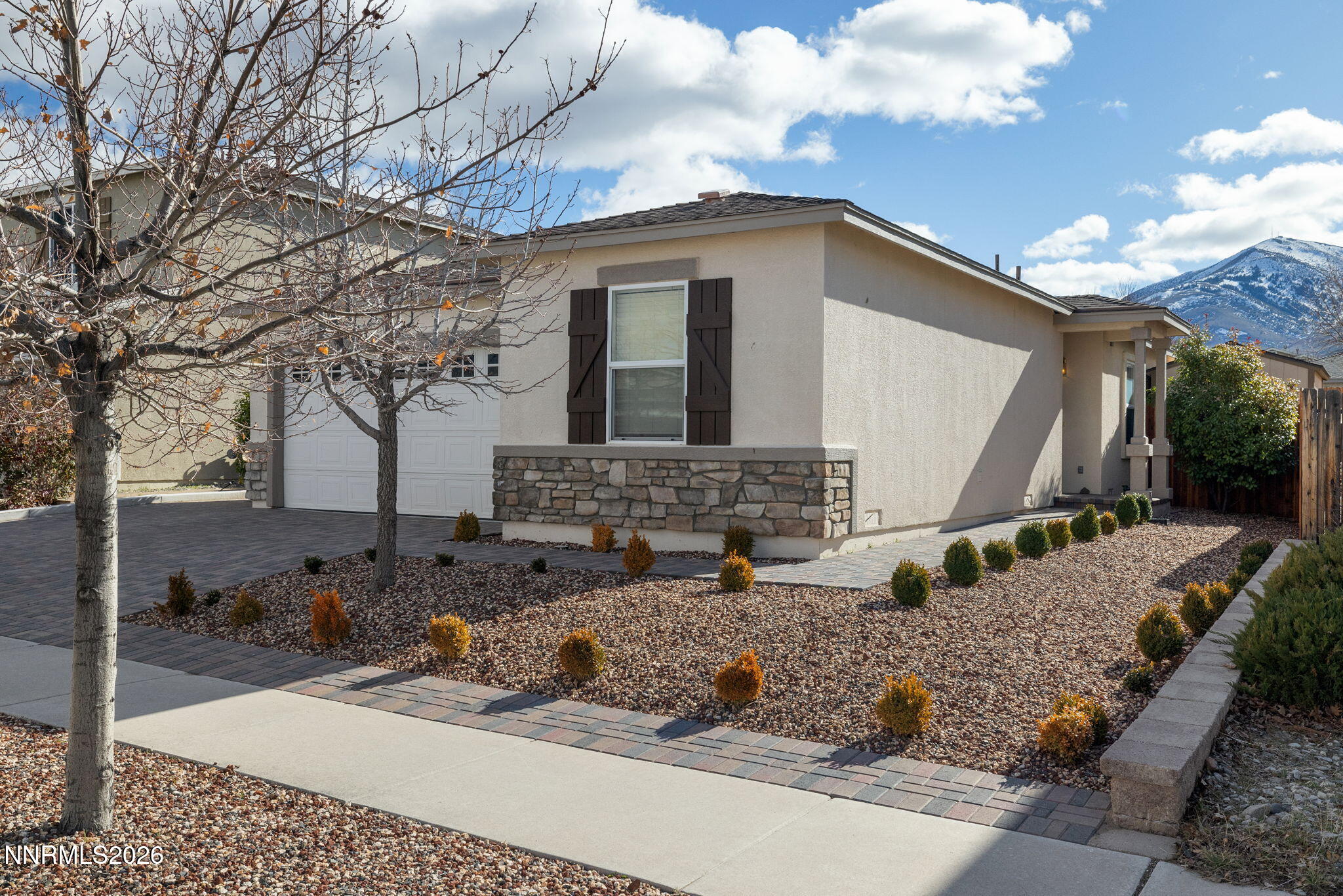 8925 Silverkist Drive