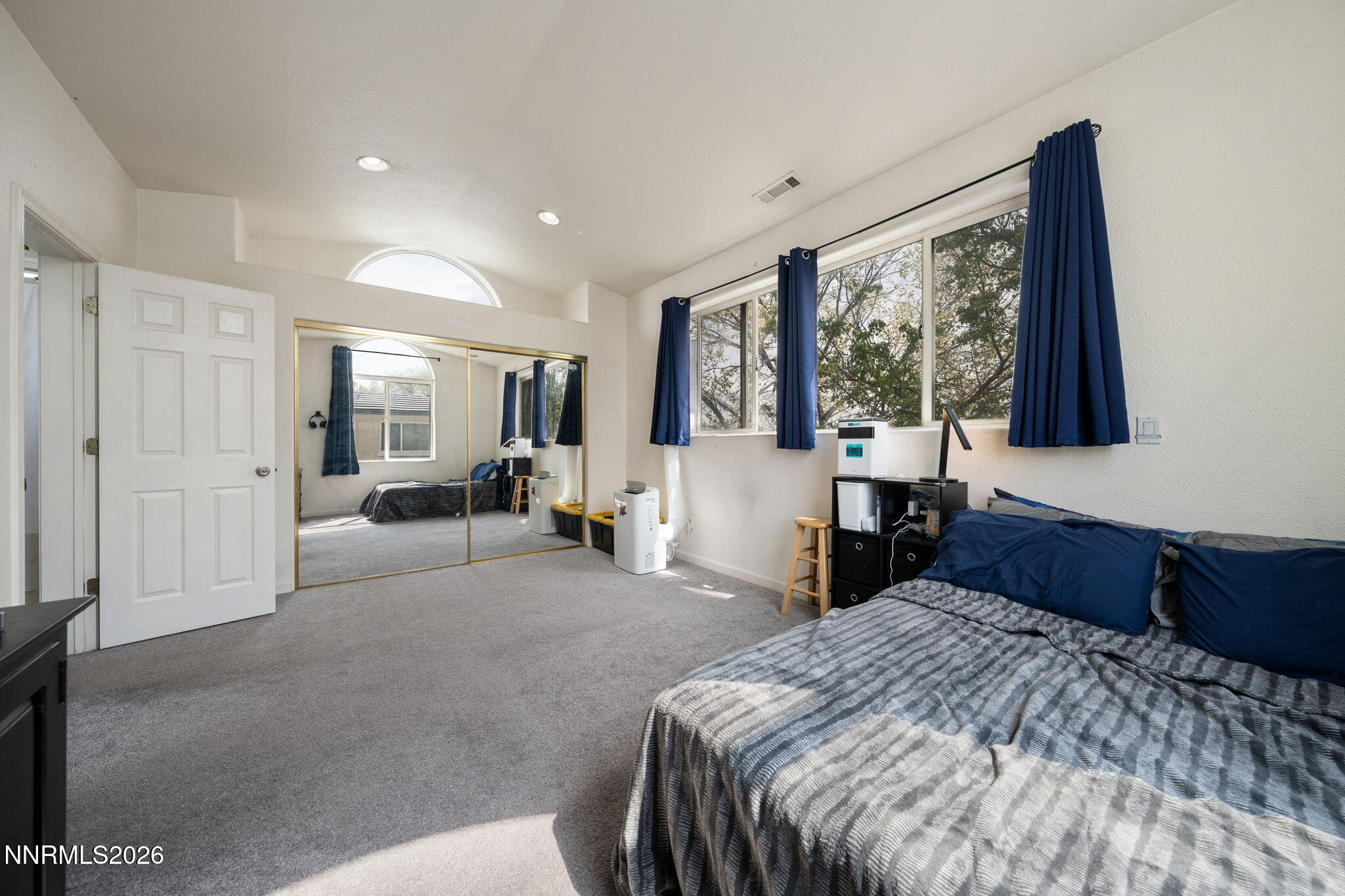 501 Warren Court