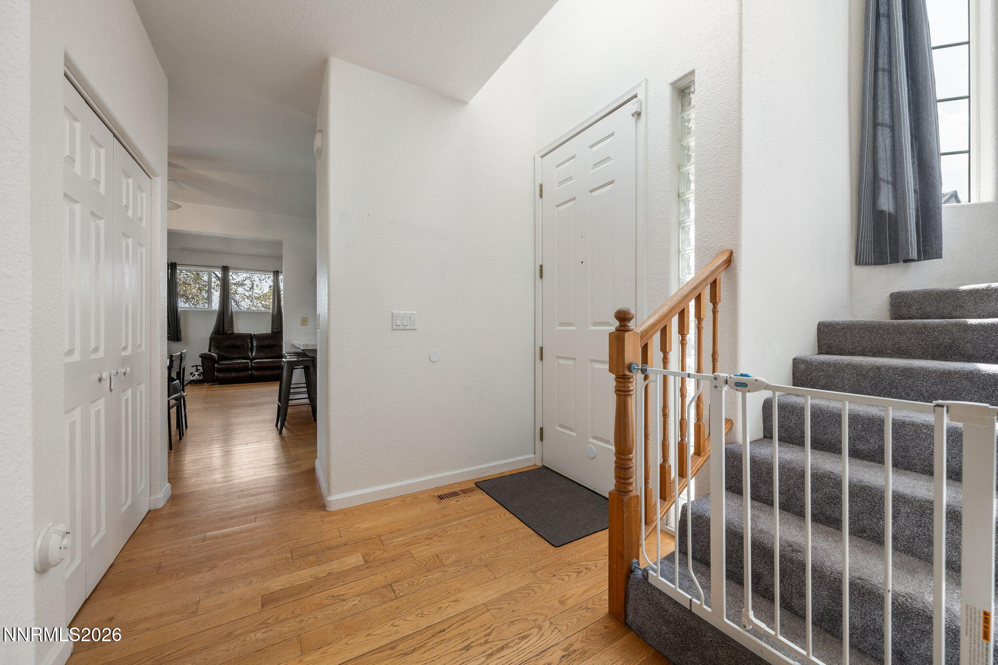 501 Warren Court