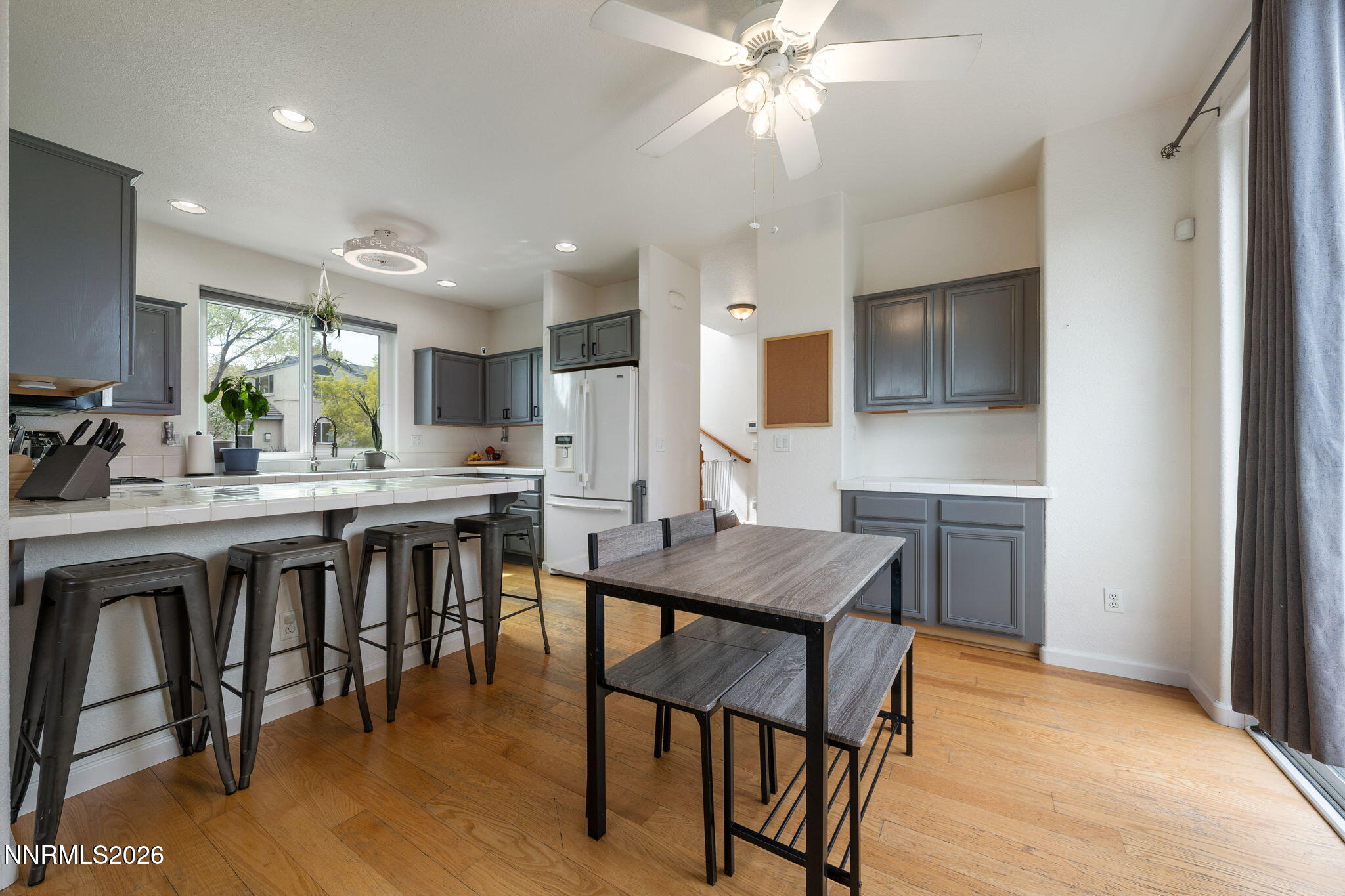 501 Warren Court