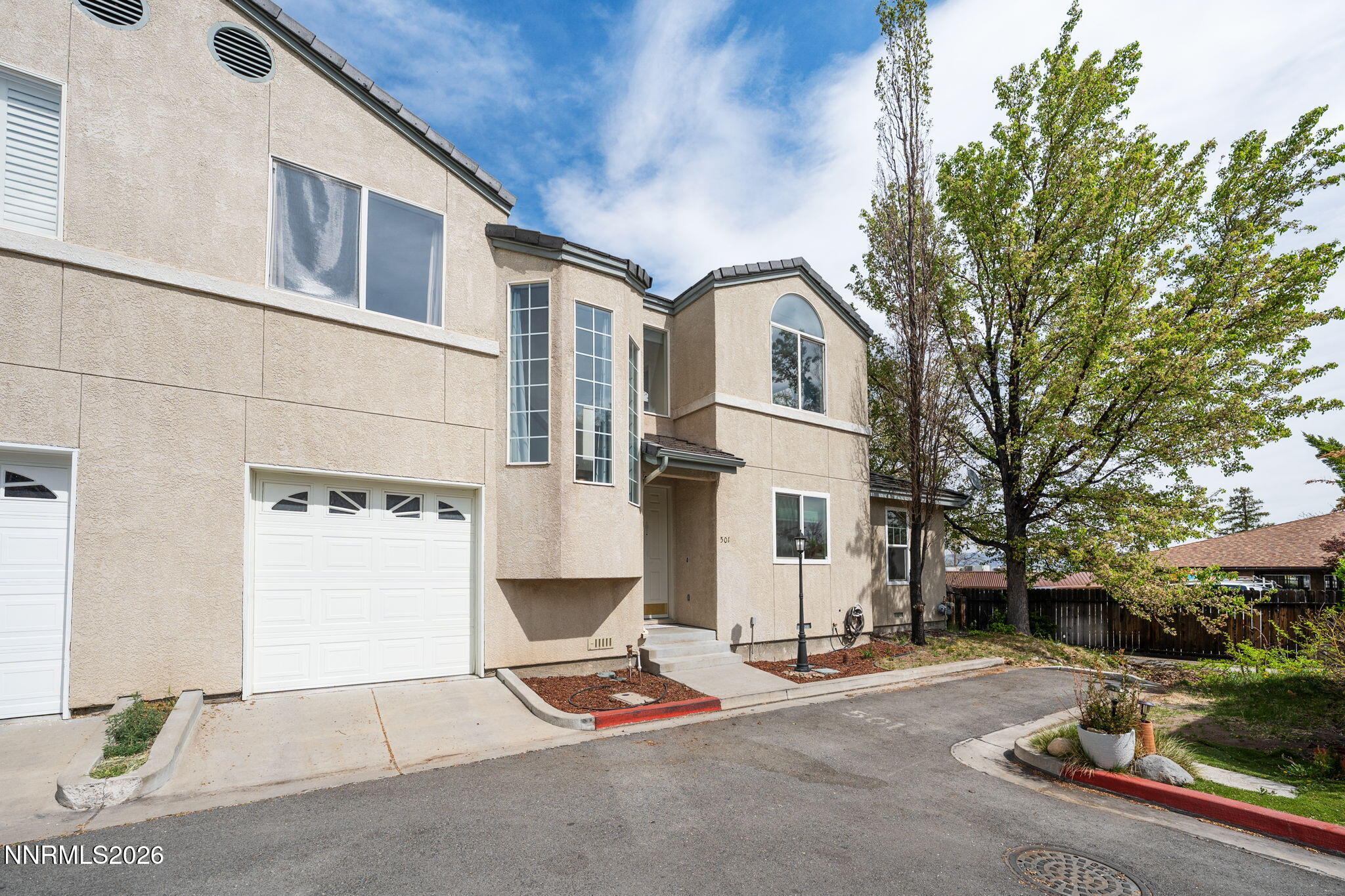 501 Warren Court