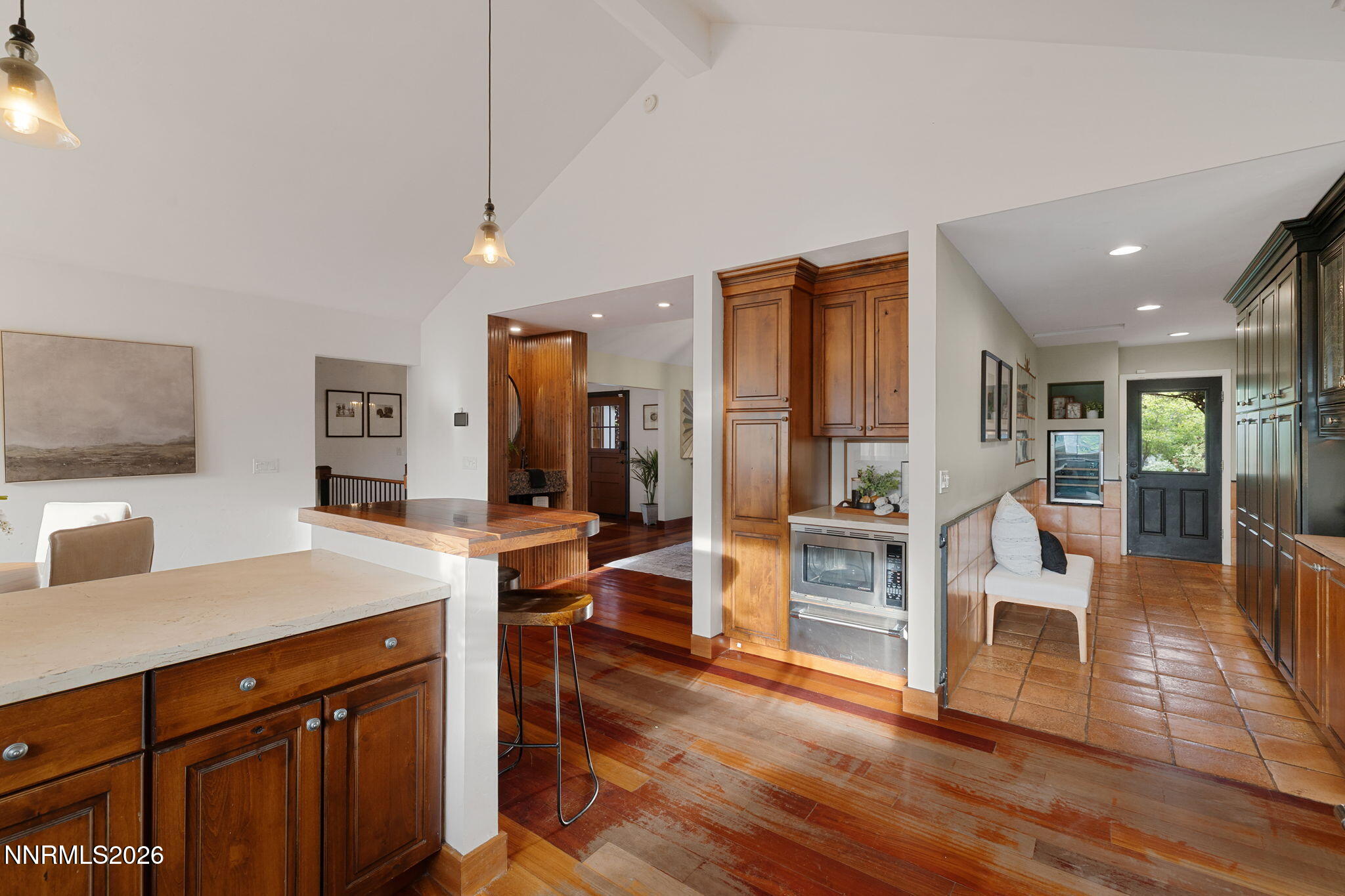 3475 Southampton Drive