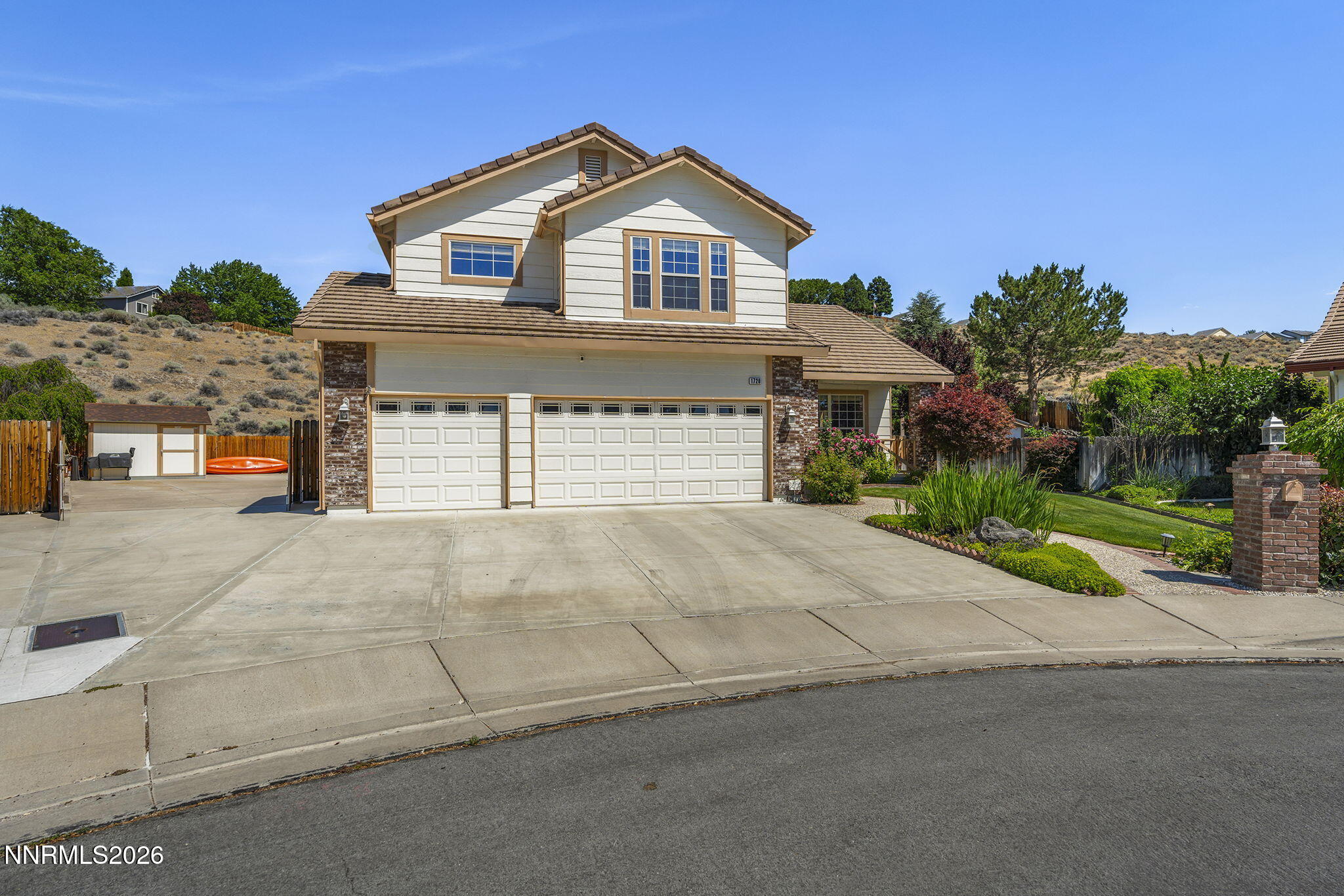 1720 Crestside Court