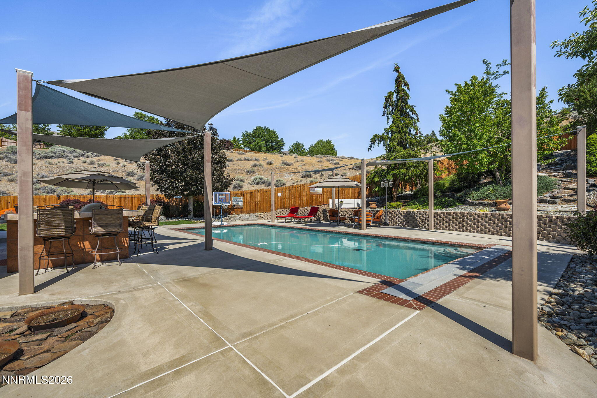 1720 Crestside Court
