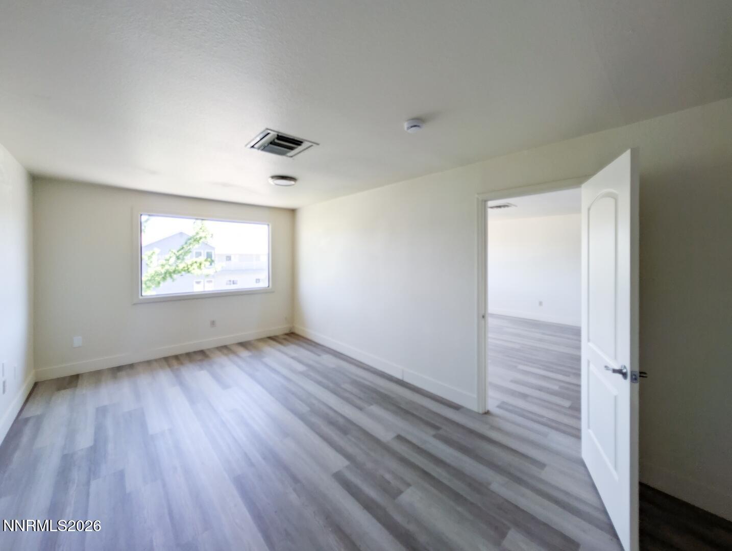 933 Woodside Drive 201 - 204