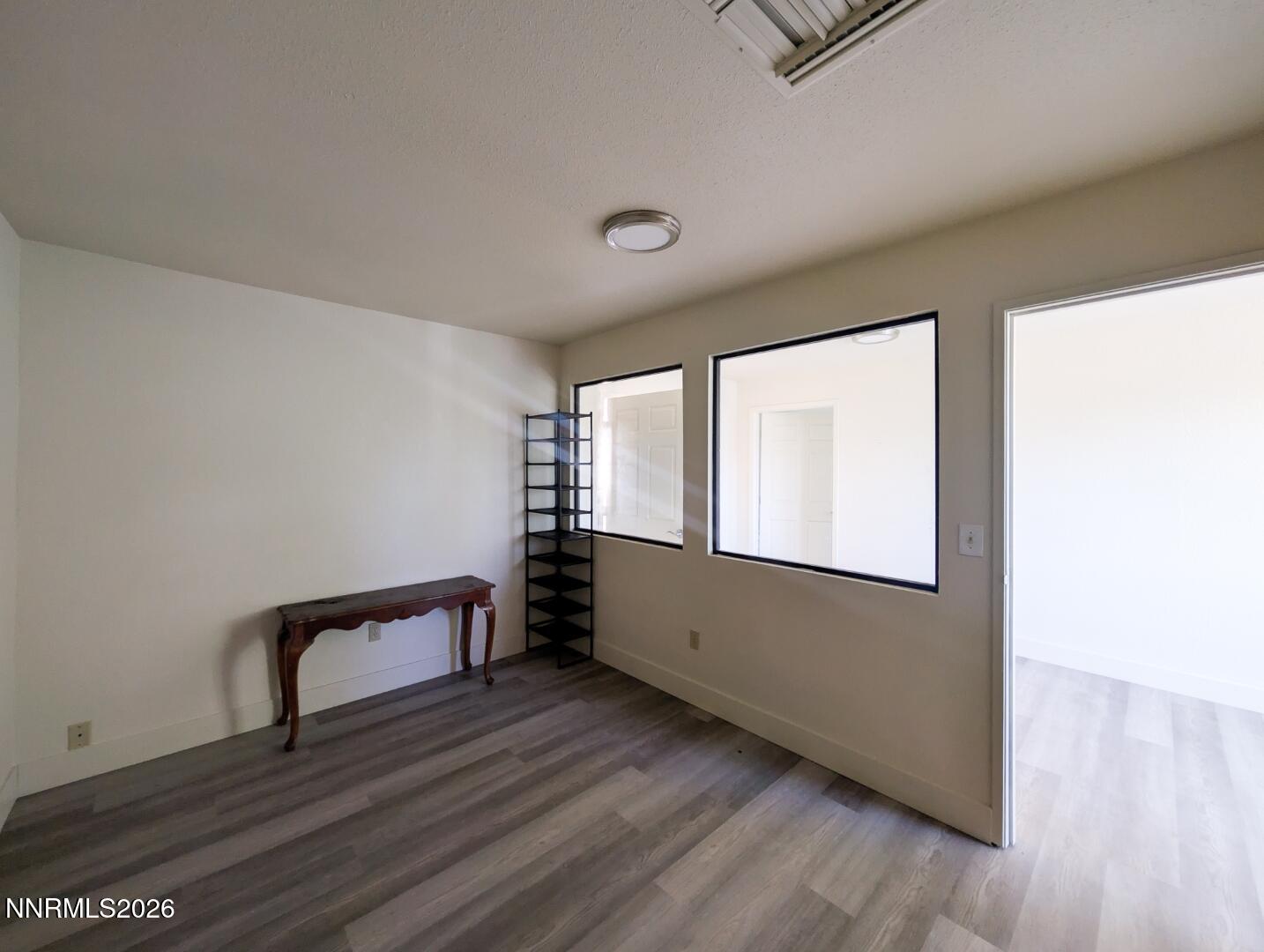 933 Woodside Drive 201 - 204