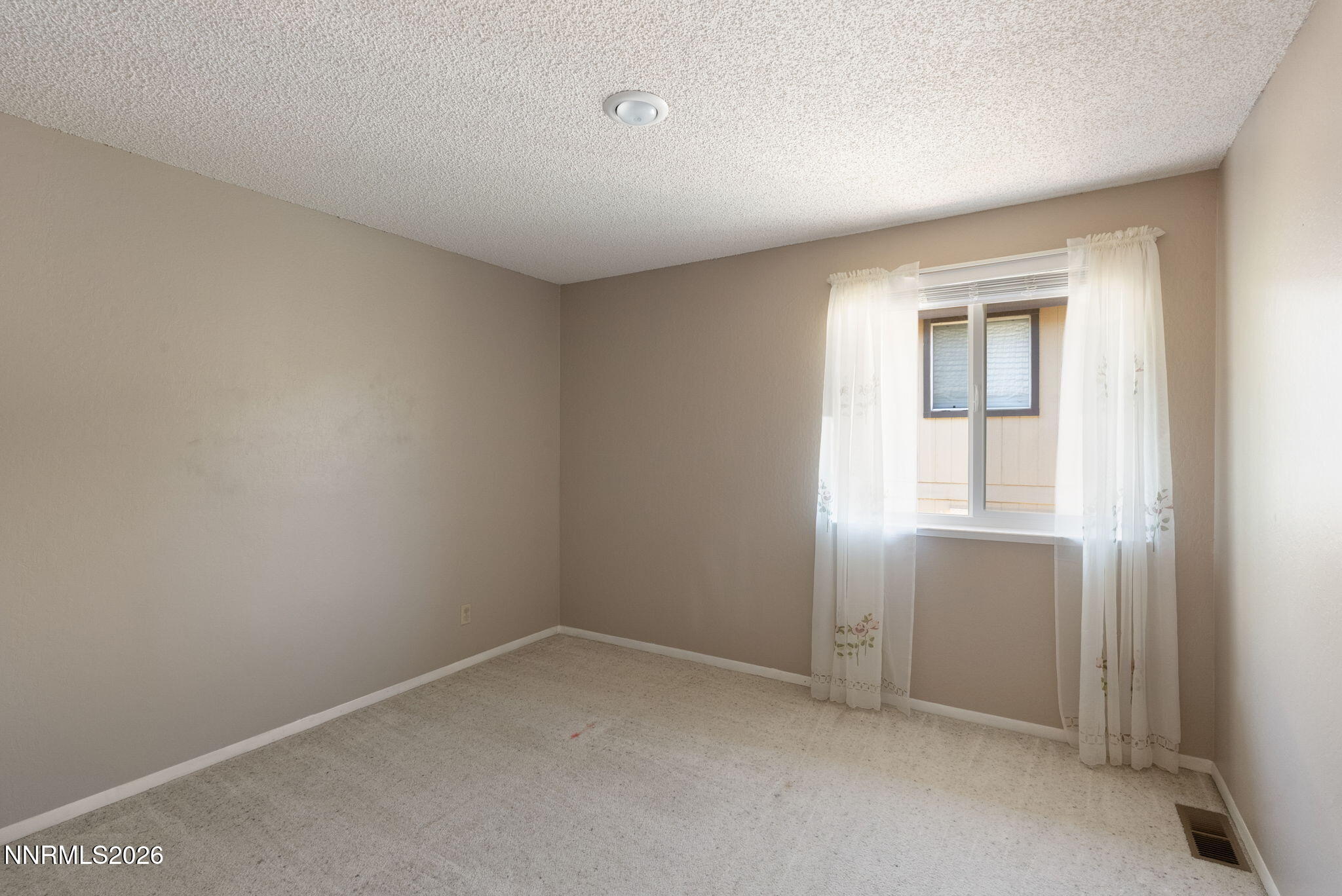 2201 Almond Creek Drive