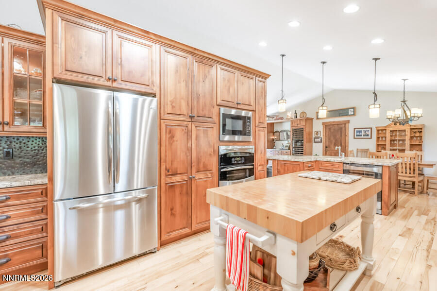 12405 Creek Crest Drive