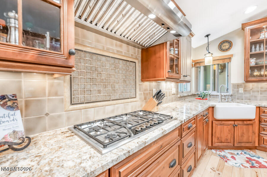 12405 Creek Crest Drive