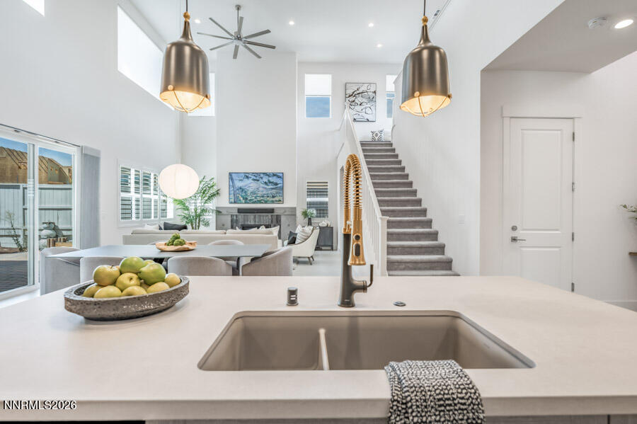 5545 Western Rider Trail