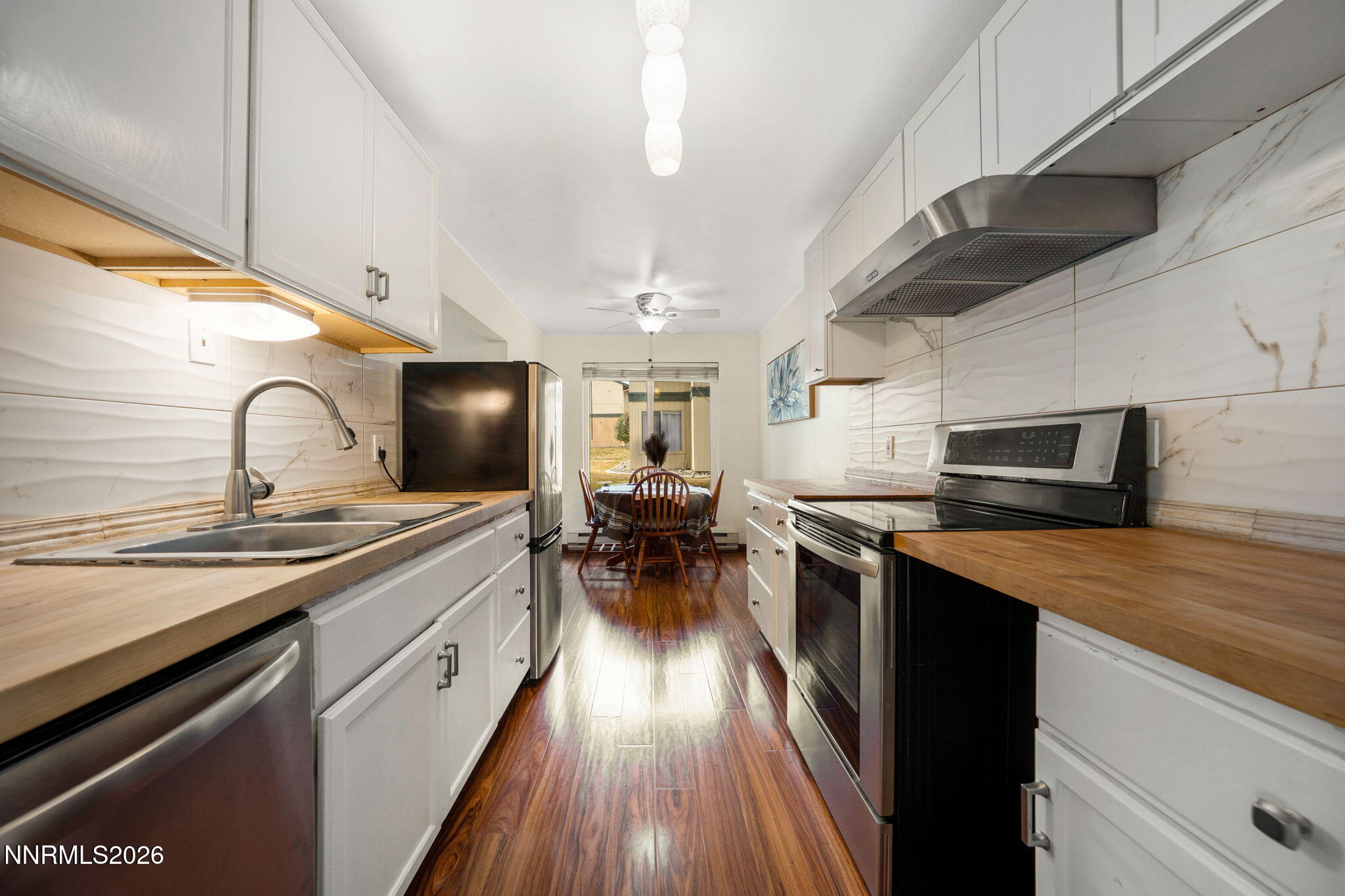 3923 Clear Acre Lane