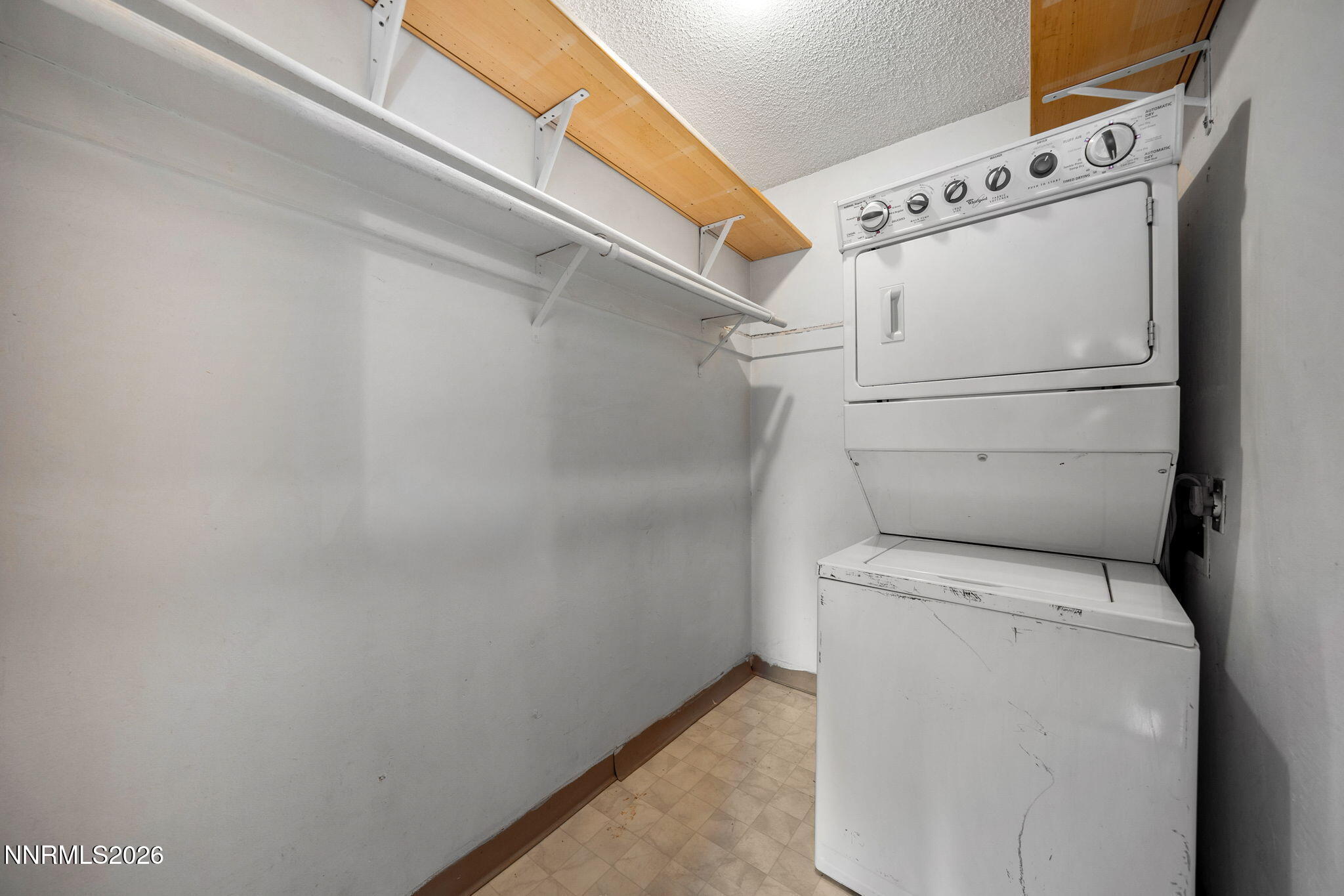 3923 Clear Acre Lane