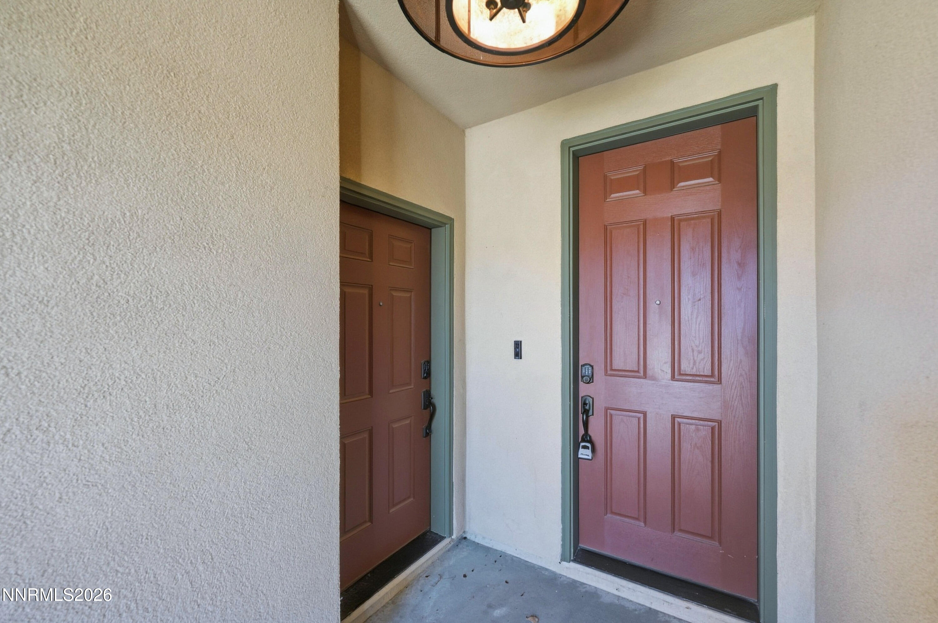1390 Ione Pass Trail