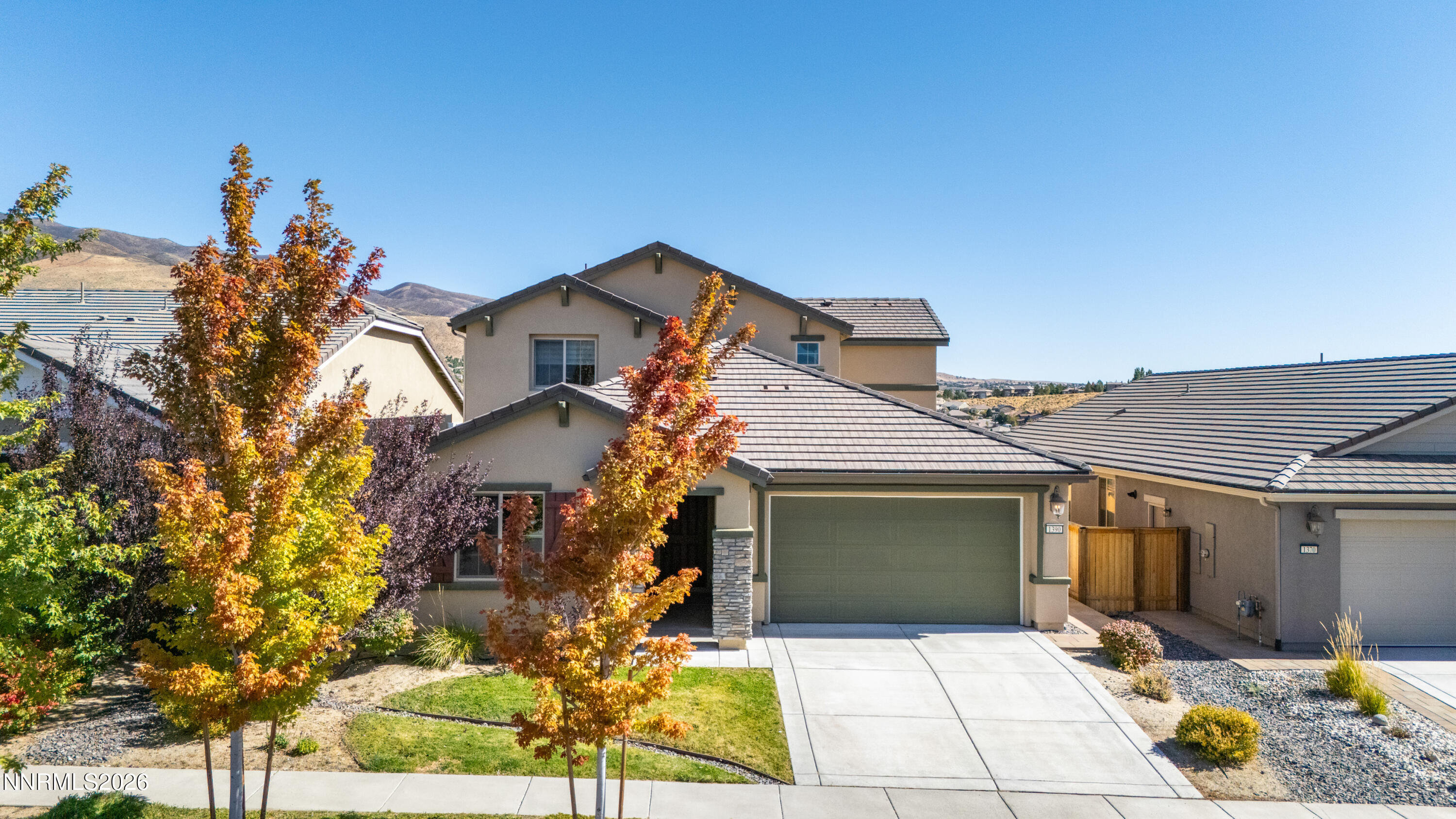 1390 Ione Pass Trail