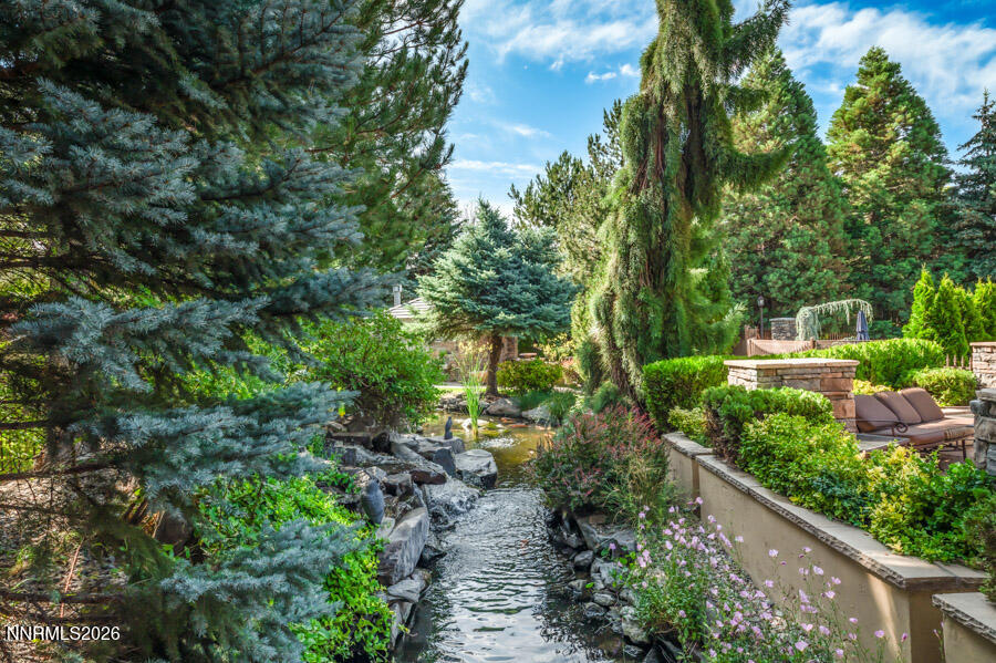 900 S South Meadows Parkway APT 3611