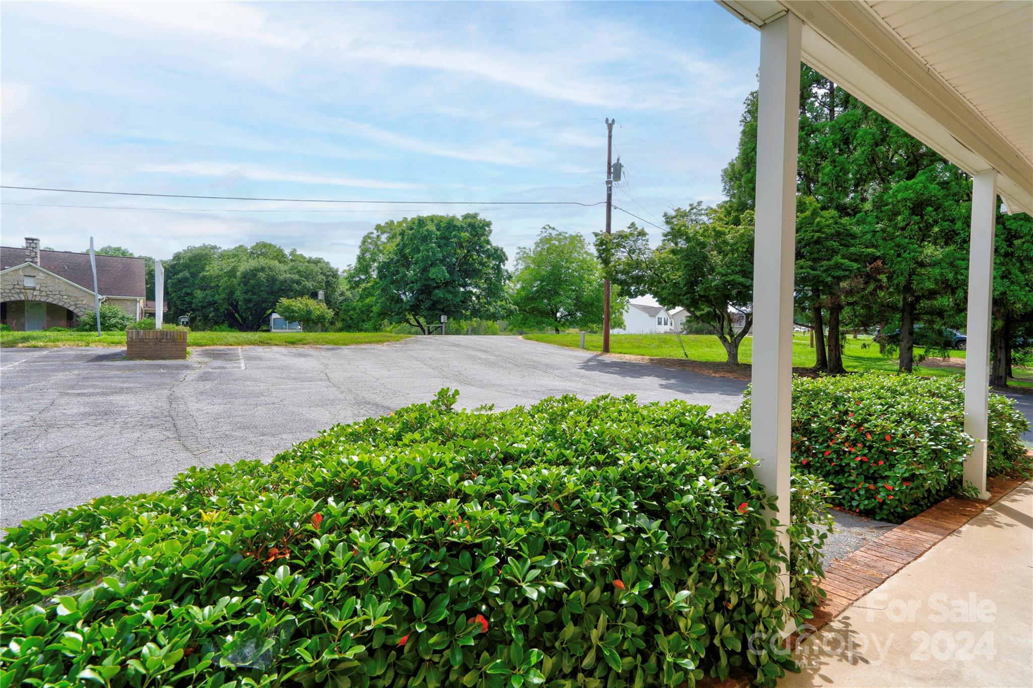 2500 Joes Lake Road