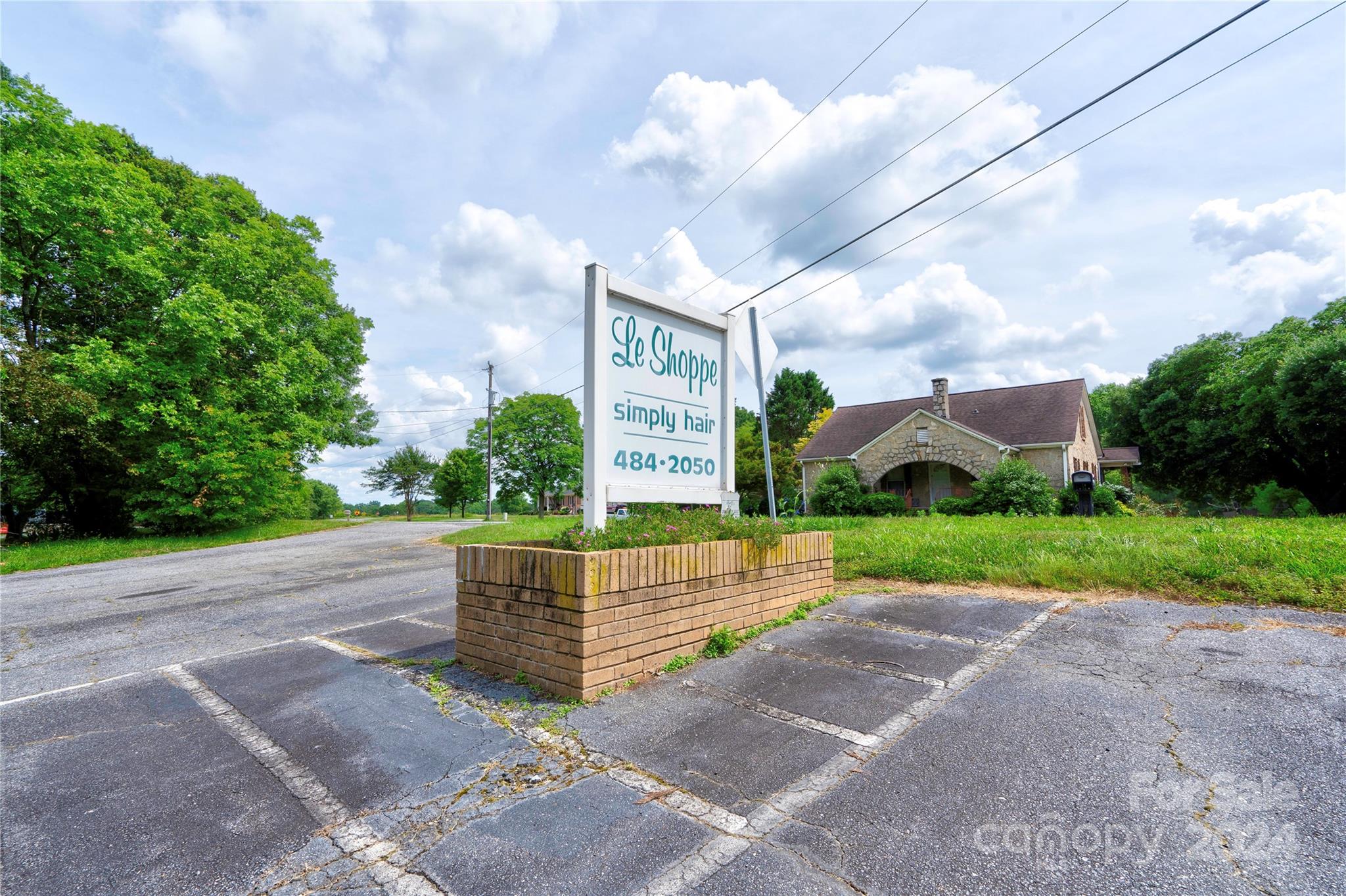 2500 Joes Lake Road