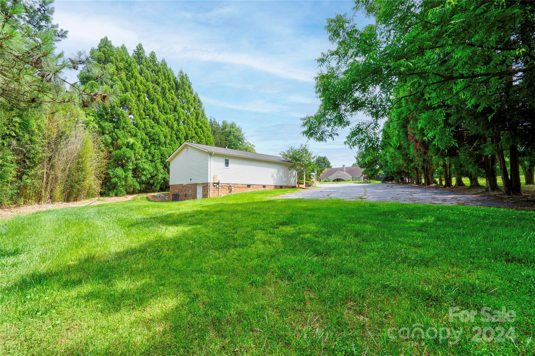 2500 Joes Lake Road