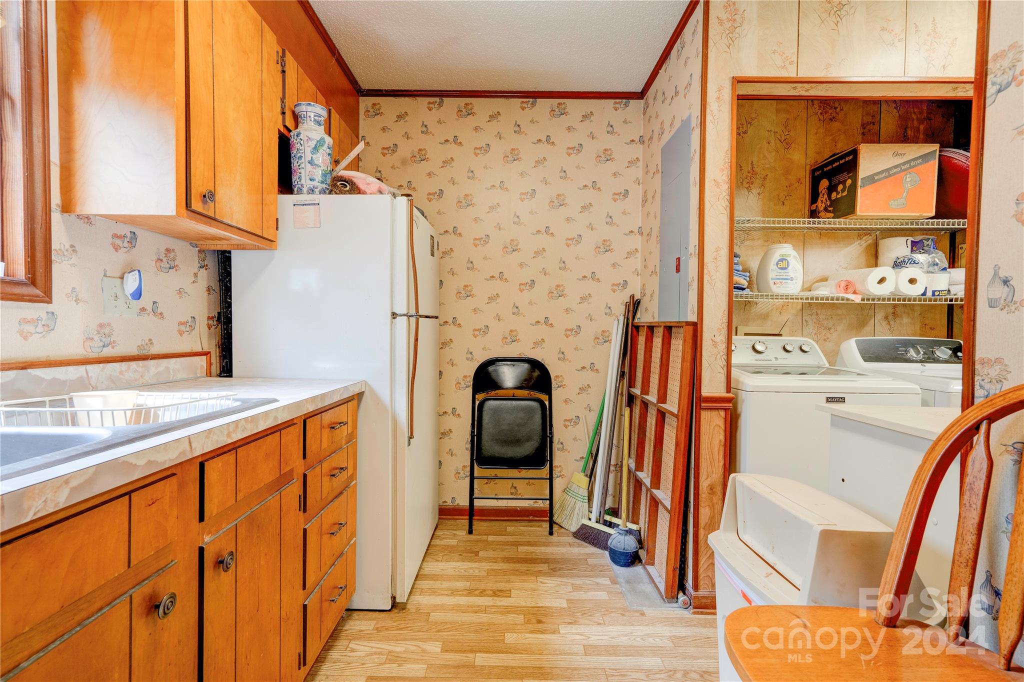 2500 Joes Lake Road
