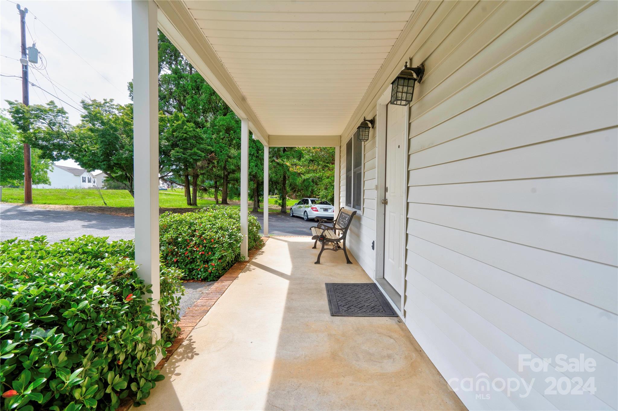 2500 Joes Lake Road