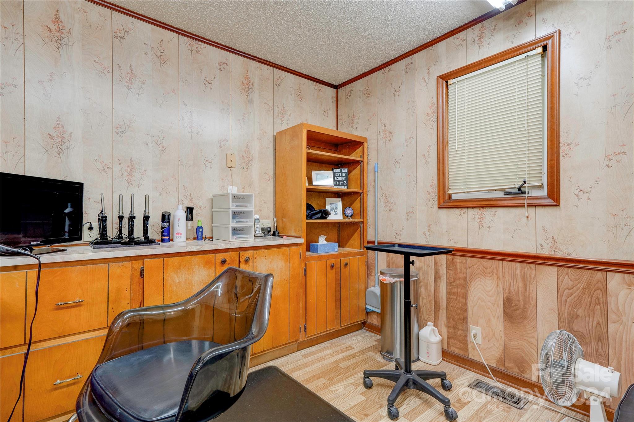 2500 Joes Lake Road