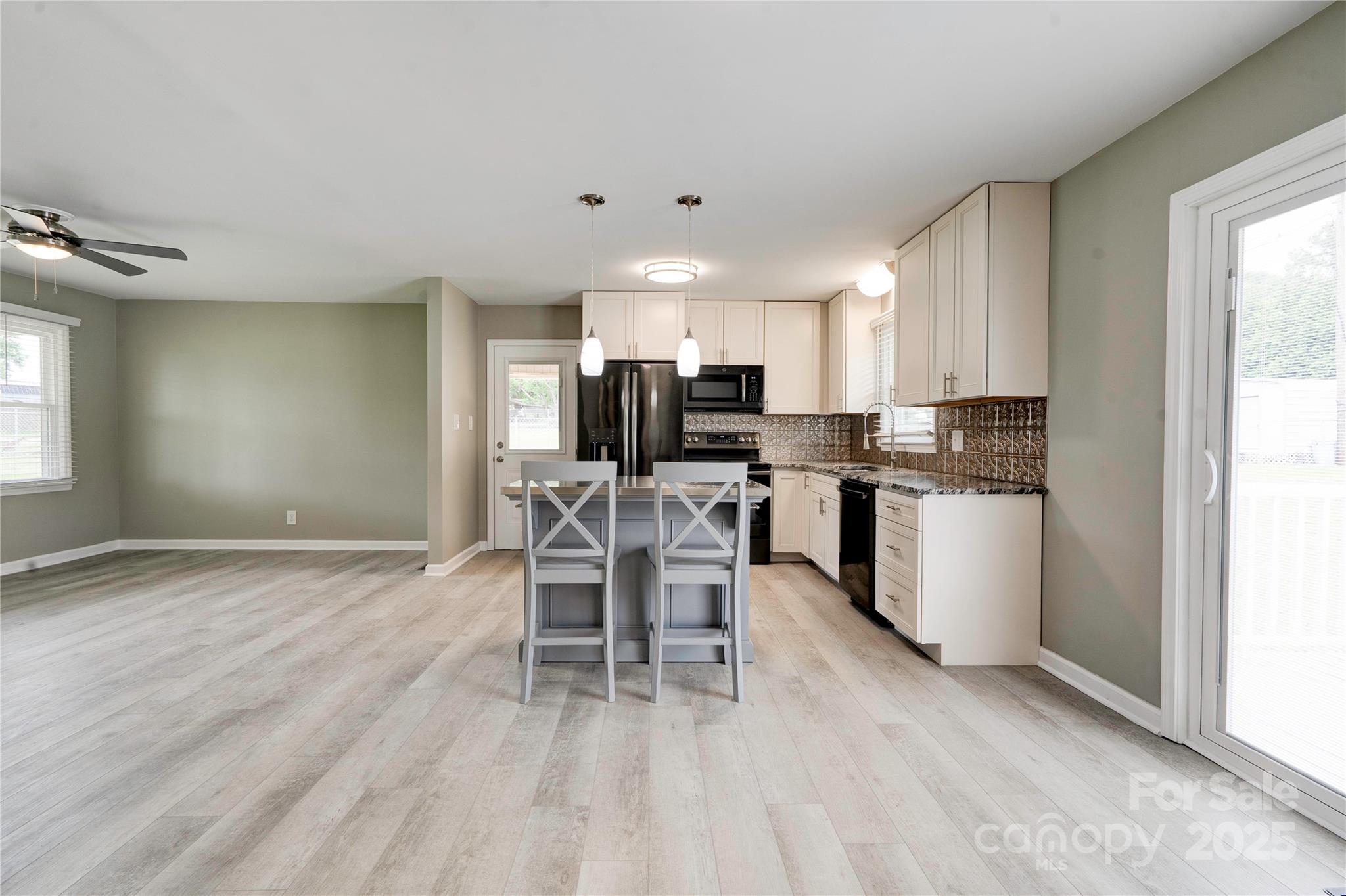 1690 Montevista Drive