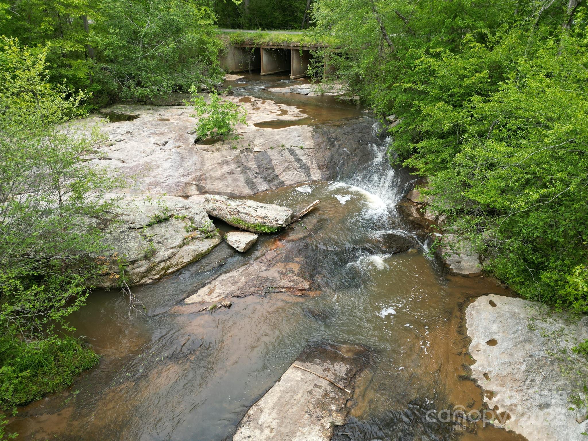 00 Rockford Road