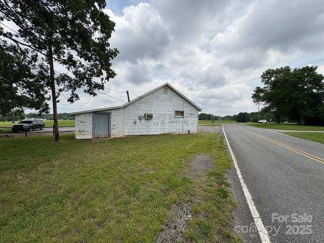 663 OAK GROVE Road