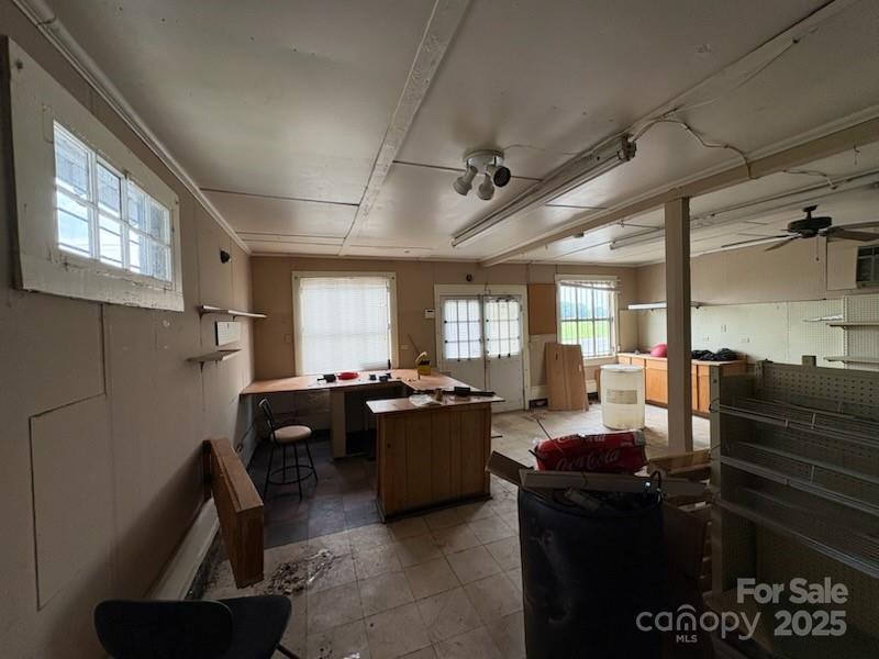 663 OAK GROVE Road