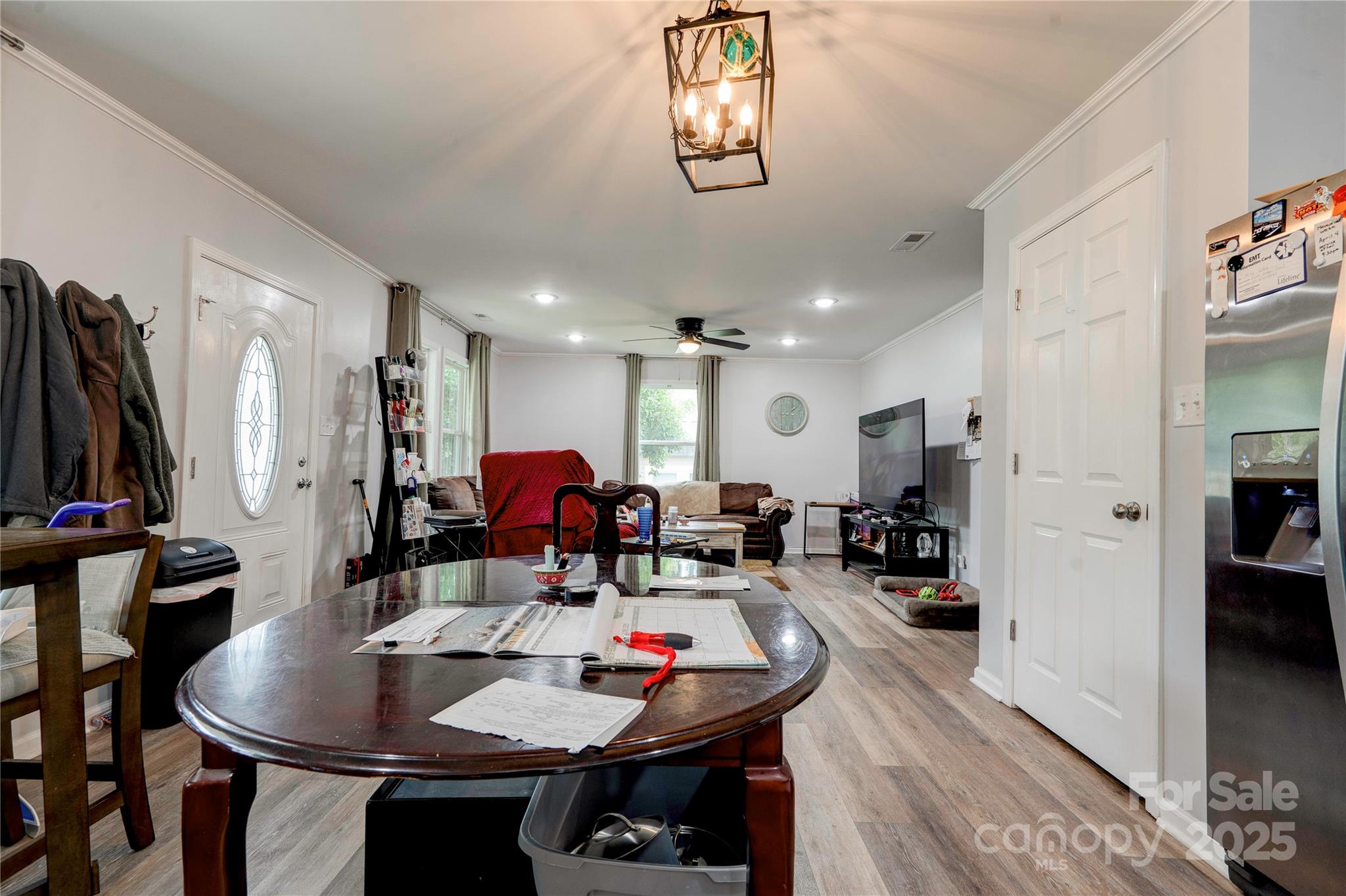 812 Kings Road