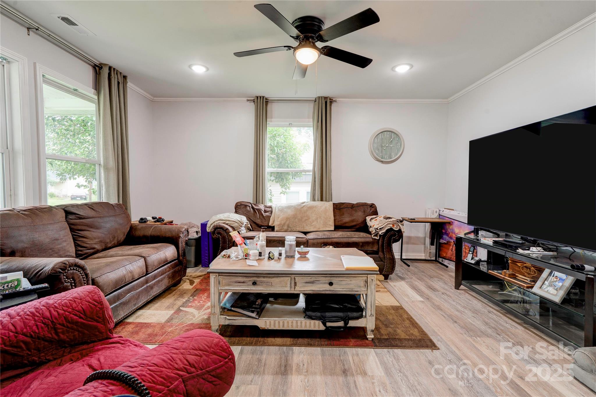 812 Kings Road