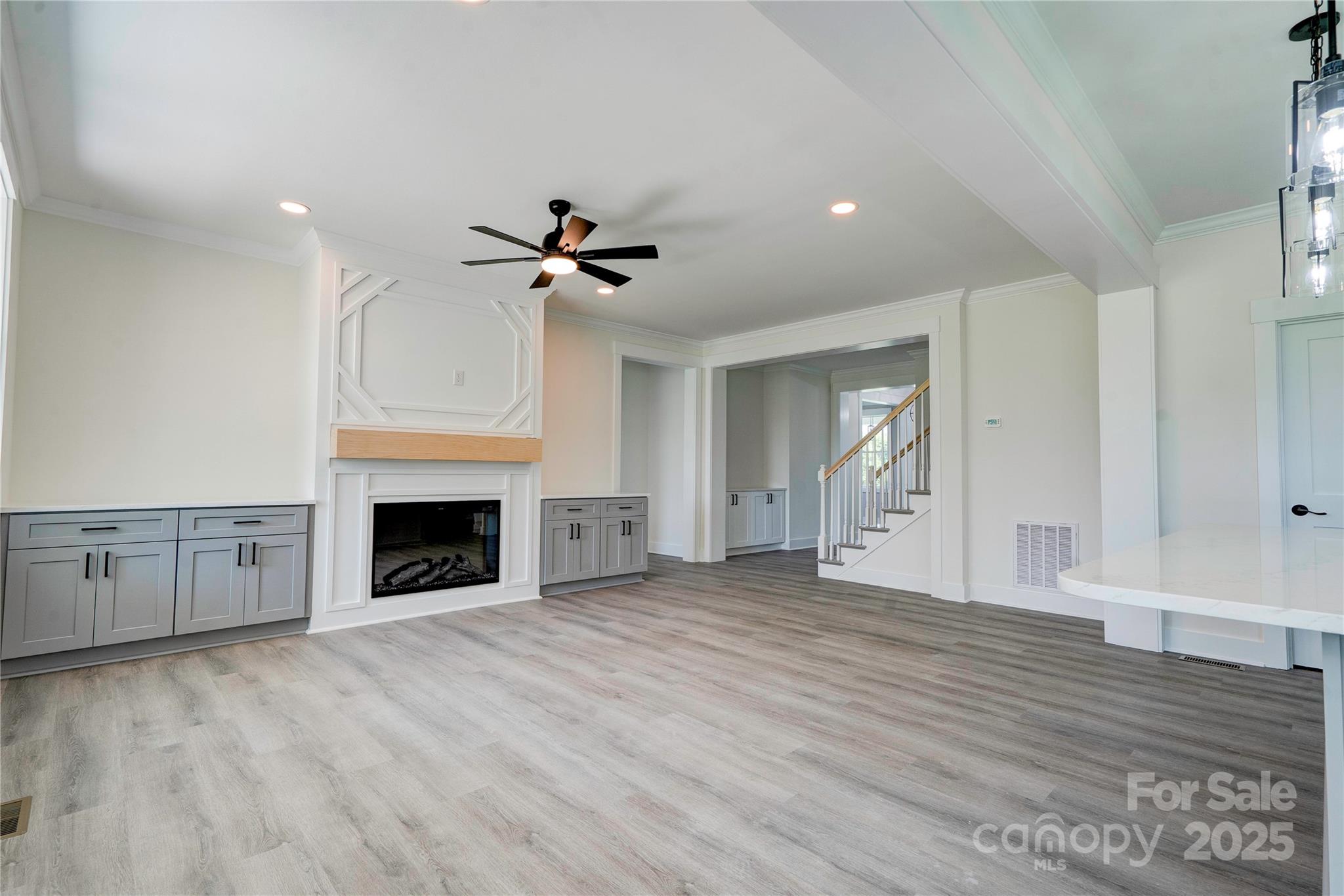 102 Starmount Drive
