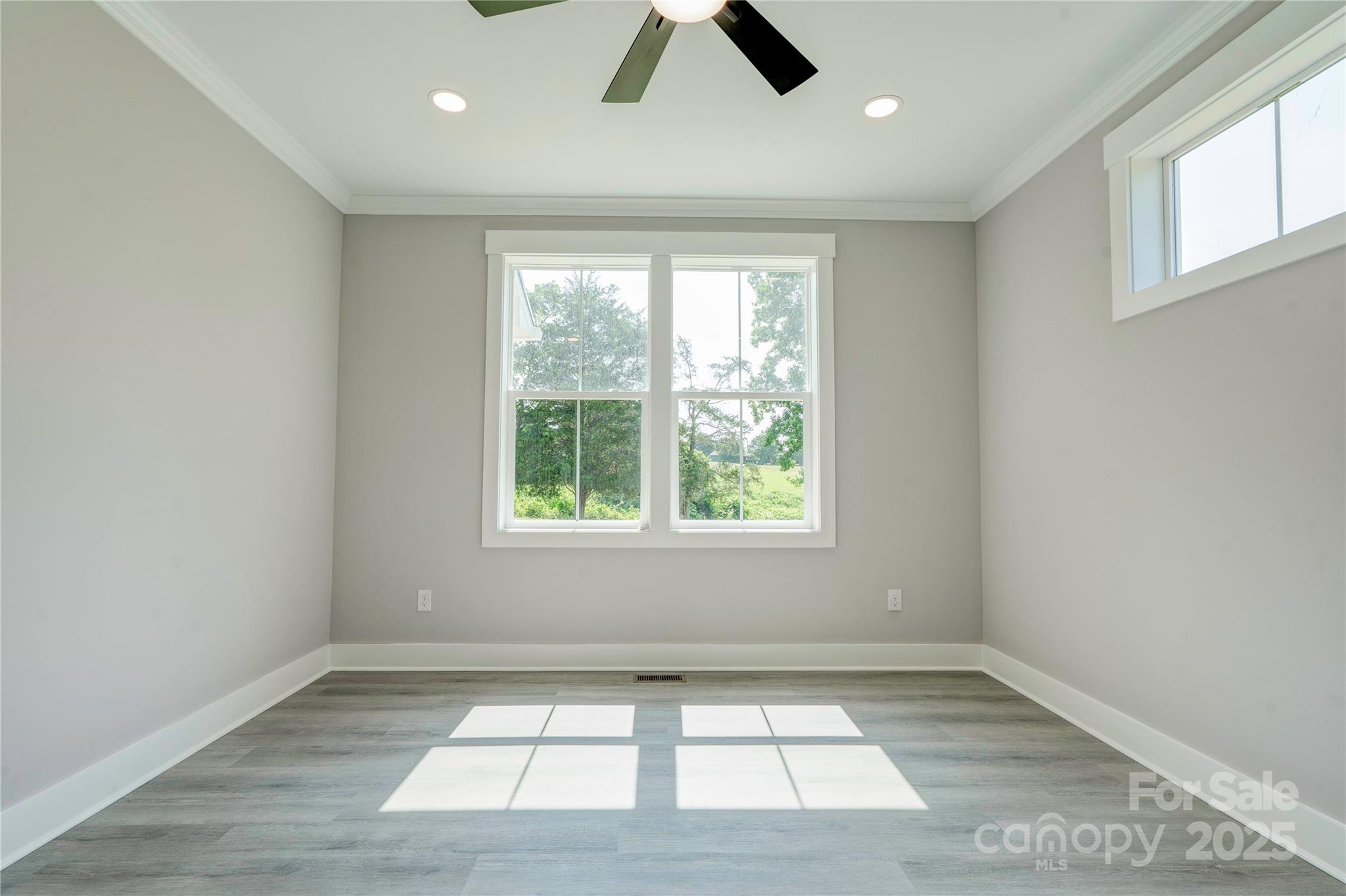 102 Starmount Drive