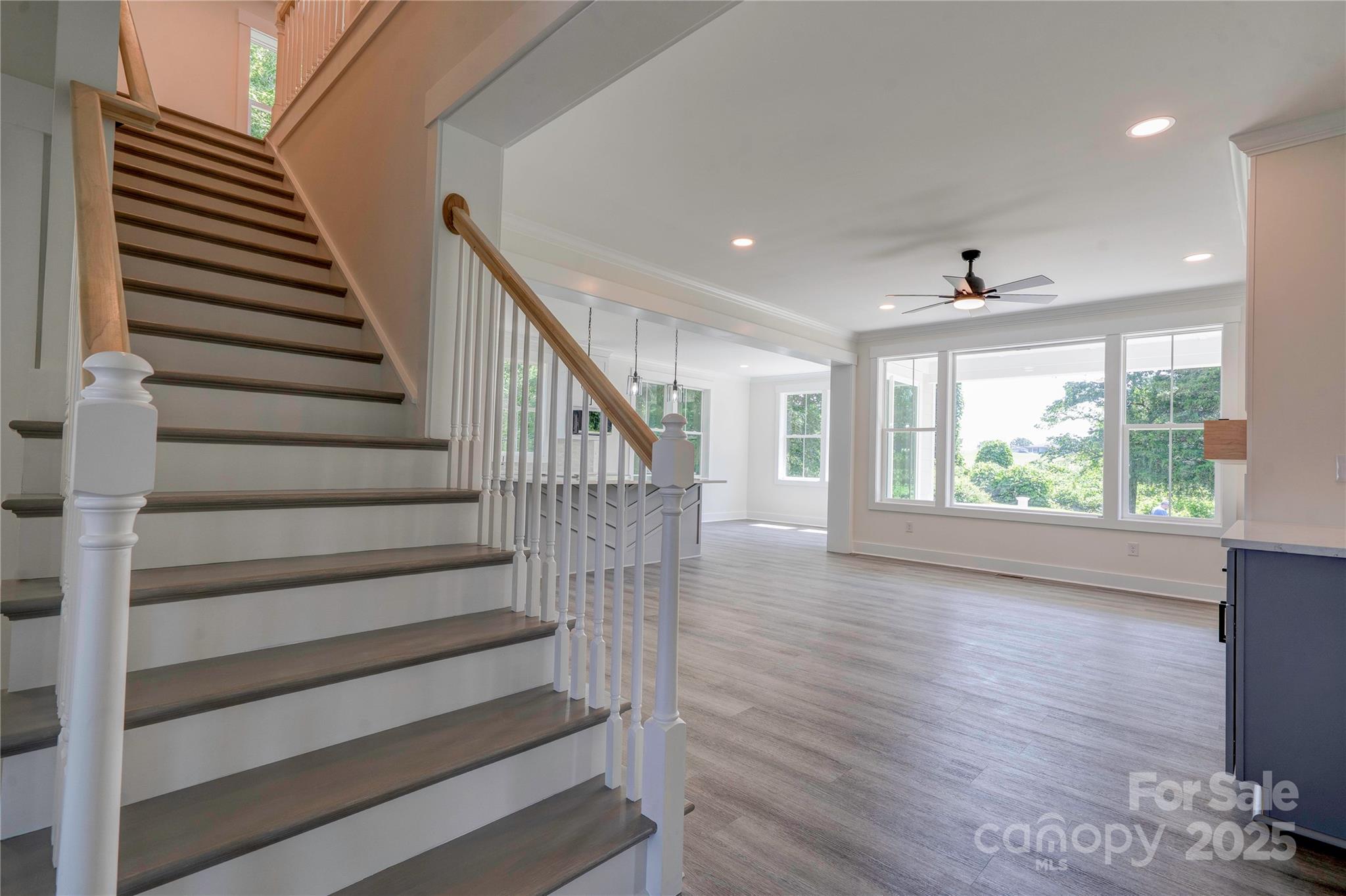 102 Starmount Drive