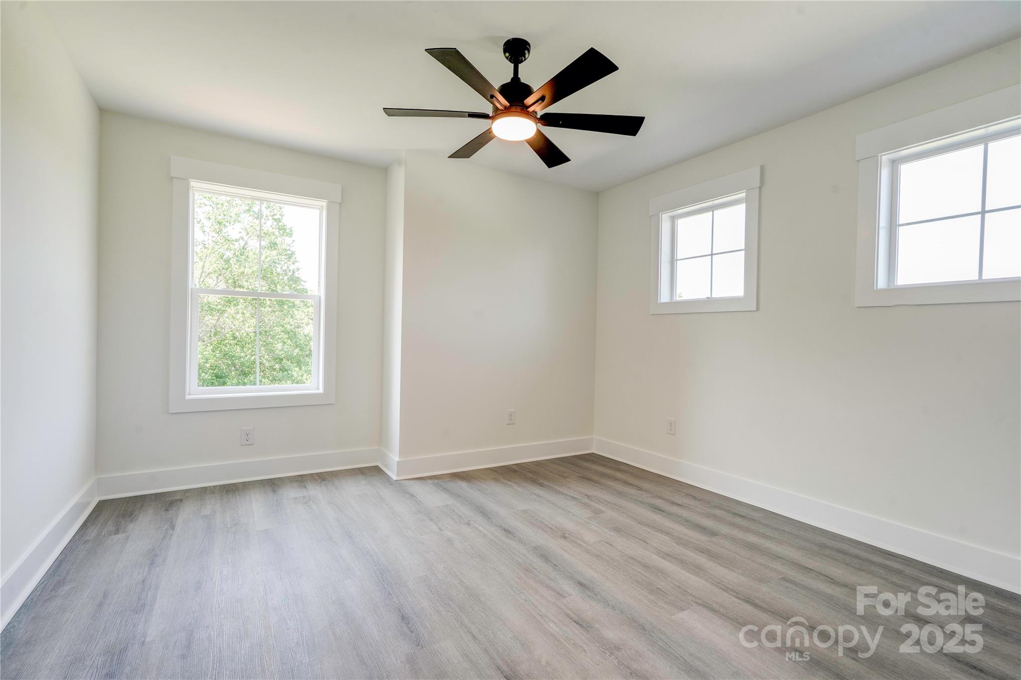 102 Starmount Drive