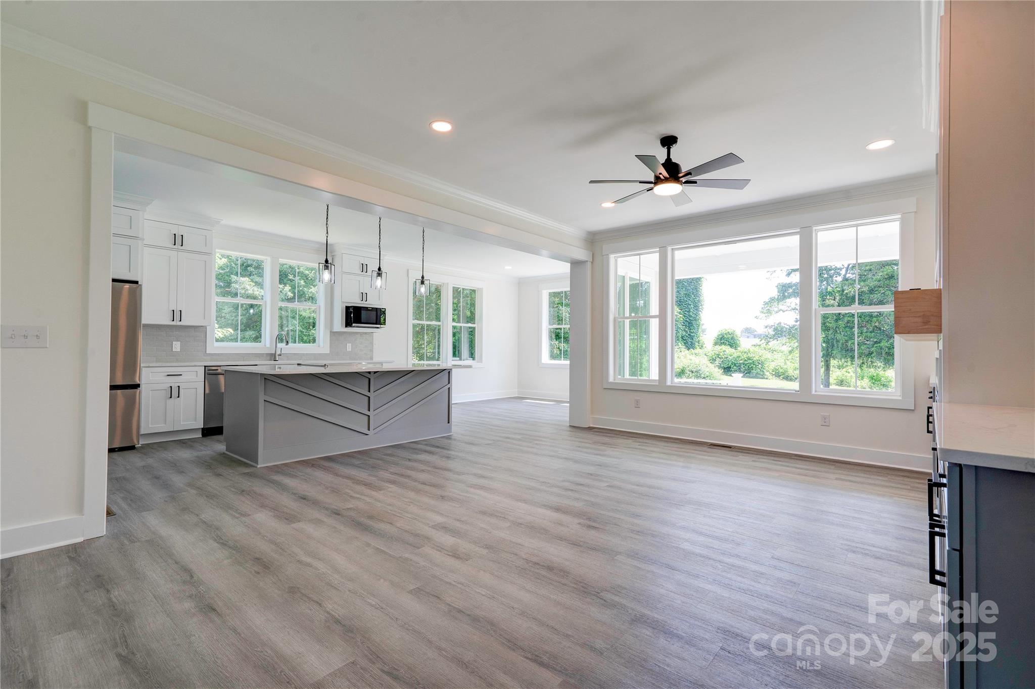 102 Starmount Drive