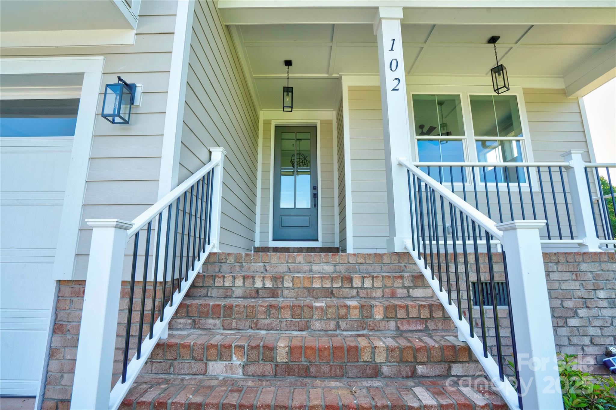 102 Starmount Drive