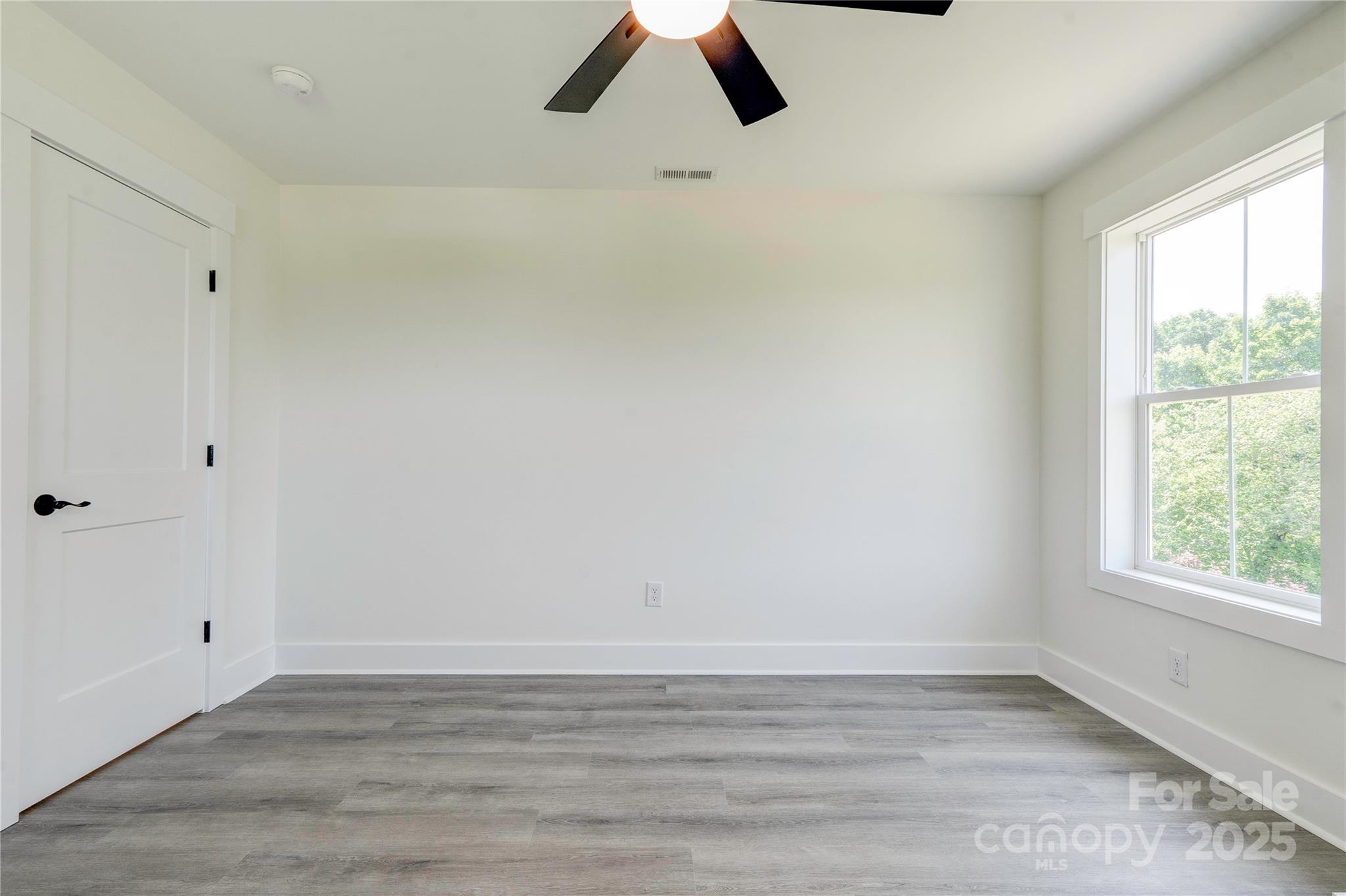 102 Starmount Drive
